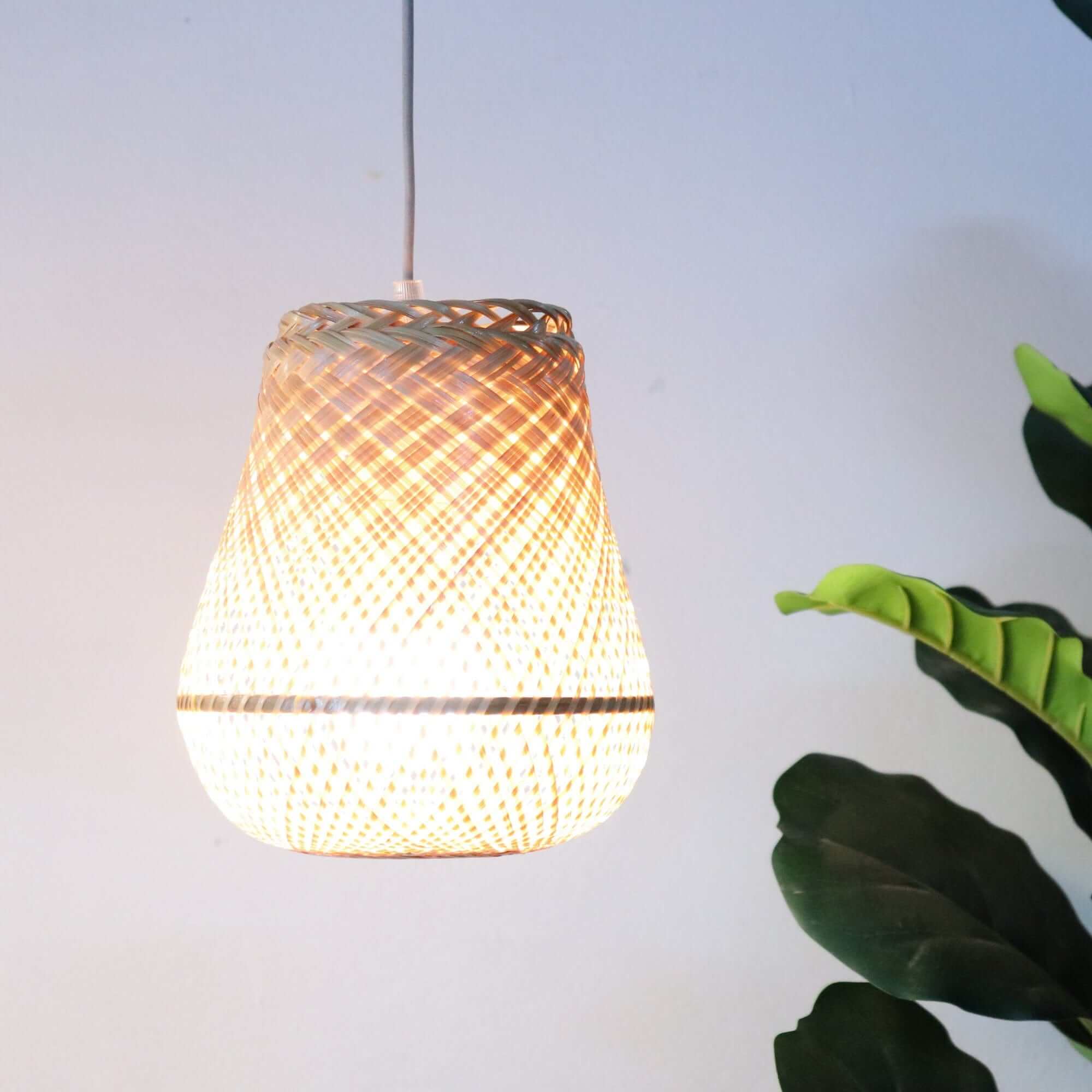 Nat - Bamboo Pendant Light (7 X 7.5 Inch) By Thaihome - Image 2