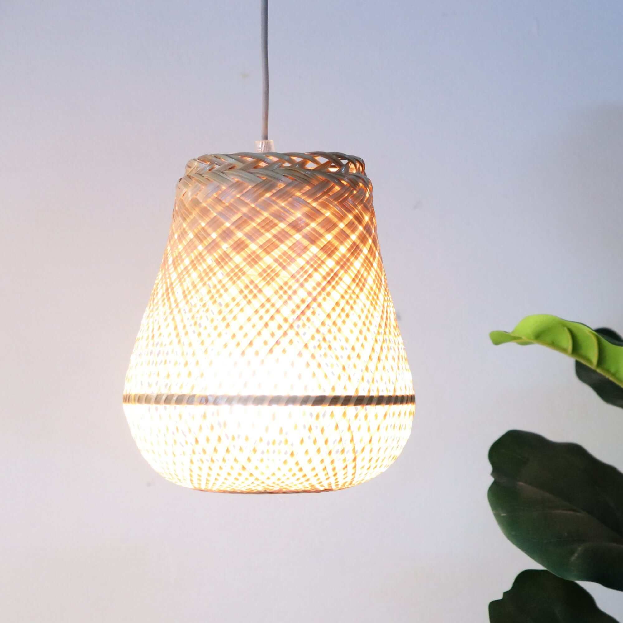 Nat - Bamboo Pendant Light (7 X 7.5 Inch) By Thaihome - Image 4