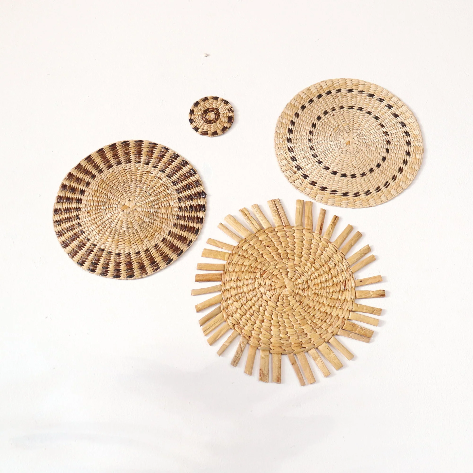 Nit Cha Nan - Wall Hanging DeCor (Set Of 4, Banana & Seagrass) By Thaihome - Image 4