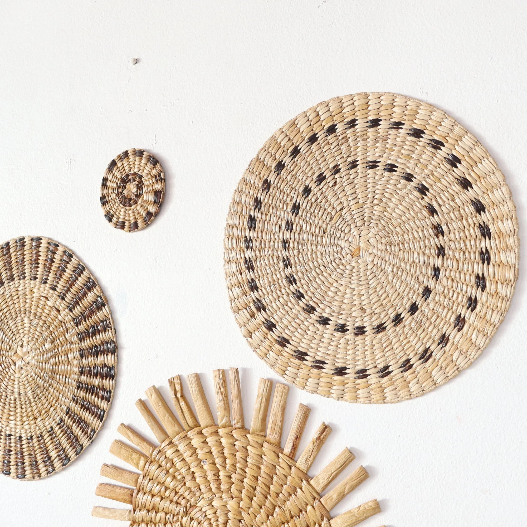 Nit Cha Nan - Wall Hanging DeCor (Set Of 4, Banana & Seagrass) By Thaihome - Image 7