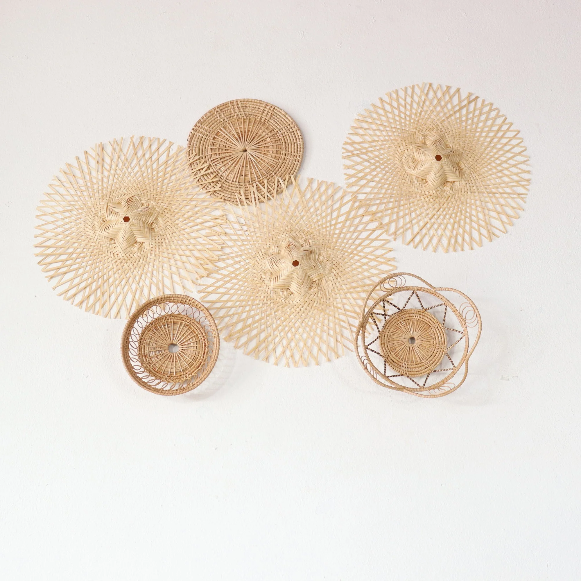 Nut Tha Ya - Wall Decor Set By Thaihome - Image 5