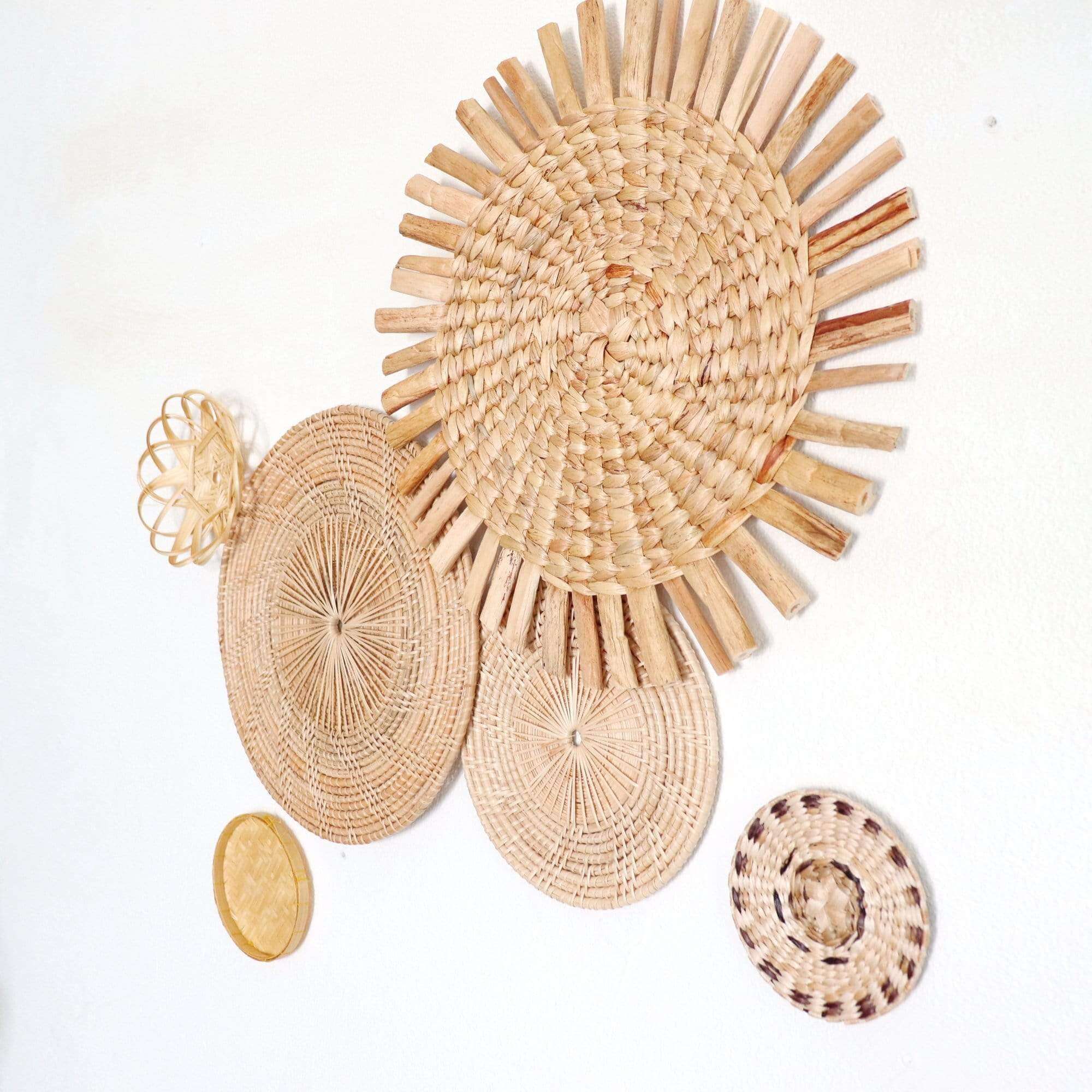 Nut Wa Dee - Rattan, Bamboo, Sea Grass, And Banana (Set Of 6) By Thaihome - Image 6