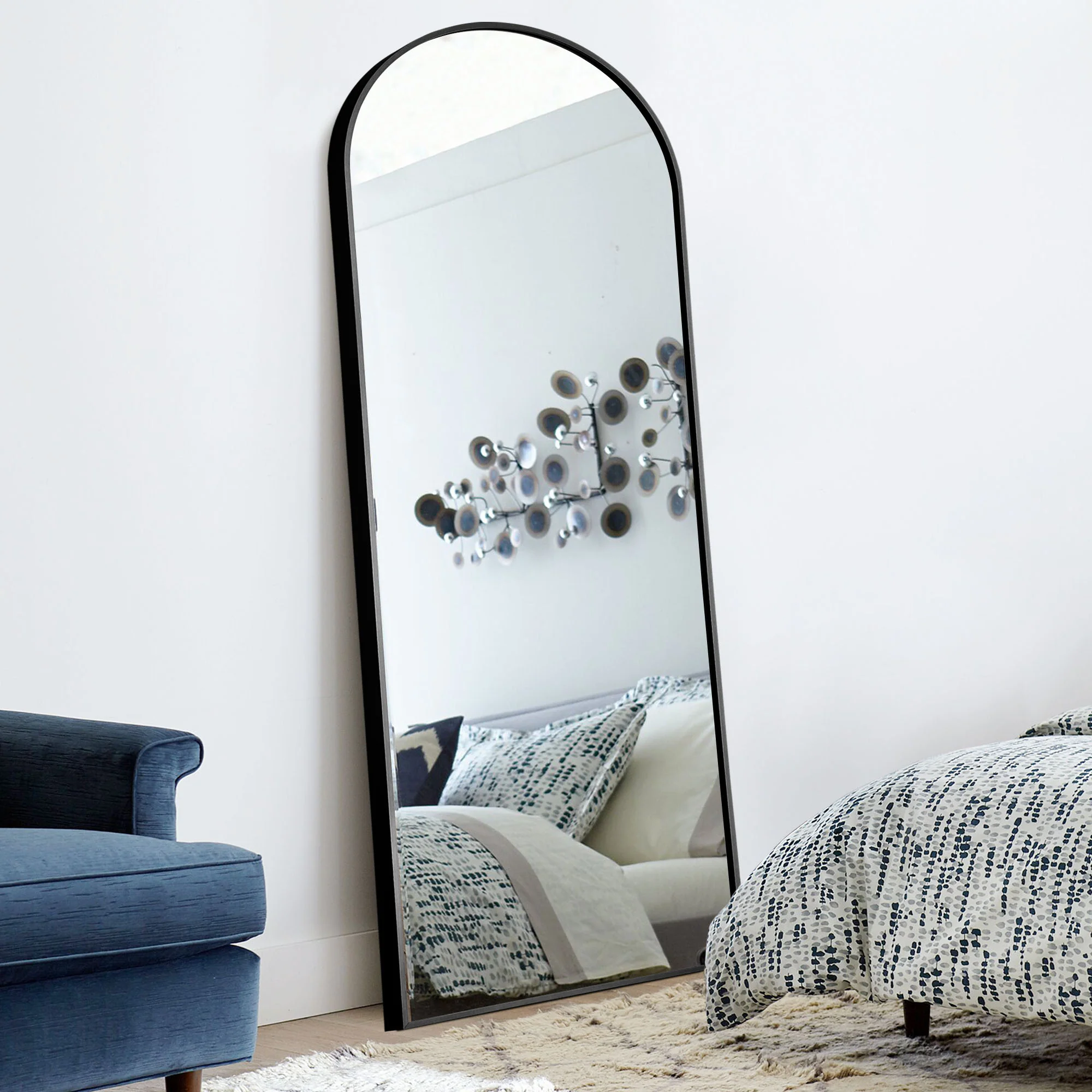 Petite Black Arched Full-length Standing Mirror By Homeroots - Image 3