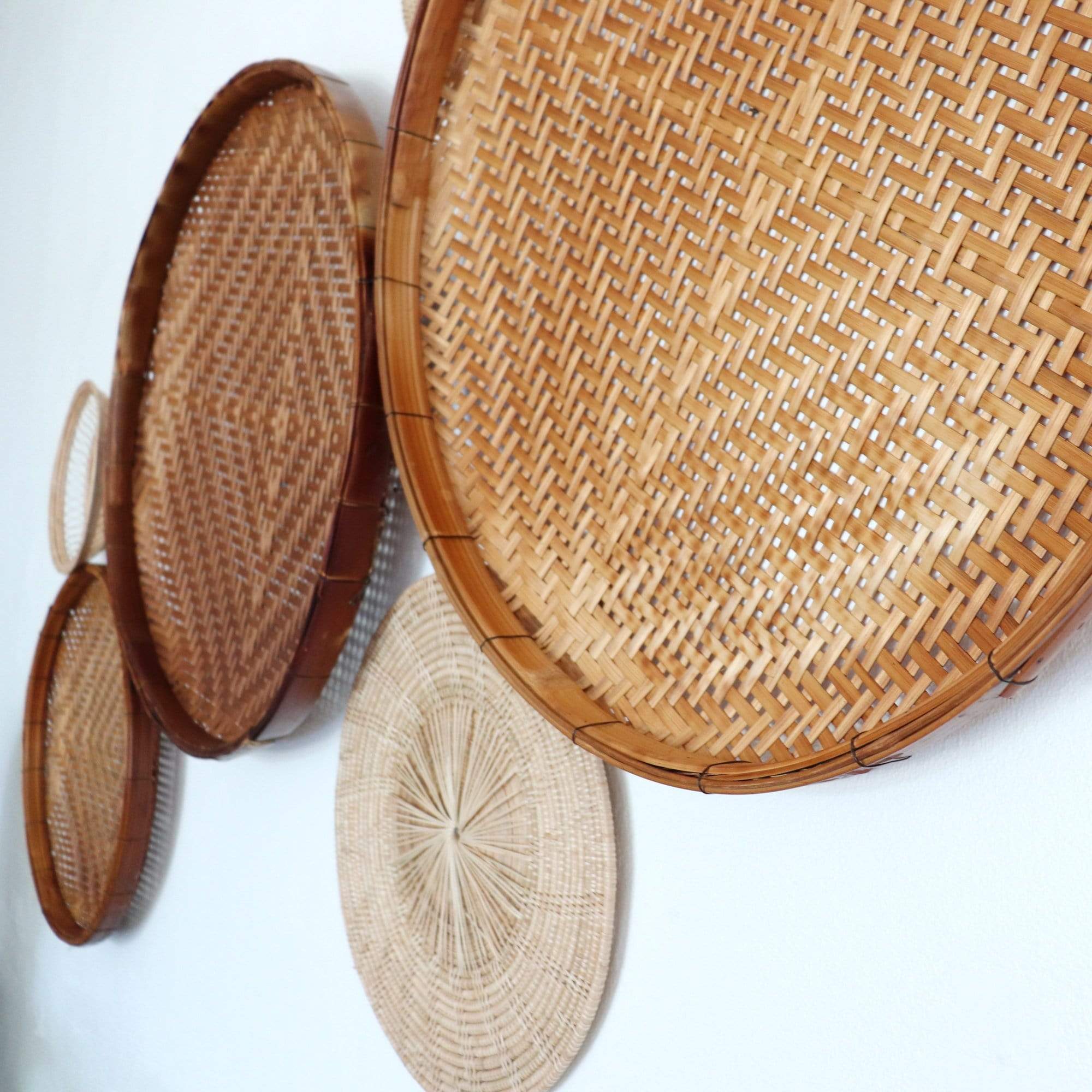 Pran La Da - Wall Hanging Decor Set Of 7 By Thaihome - Image 3