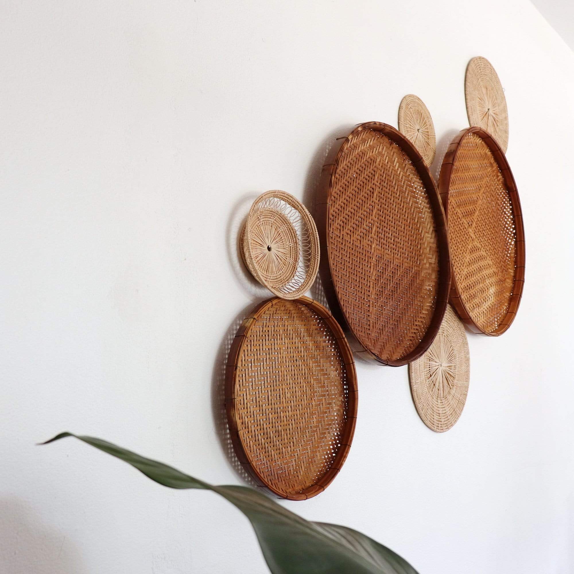 Pran La Da - Wall Hanging Decor Set Of 7 By Thaihome - Image 5
