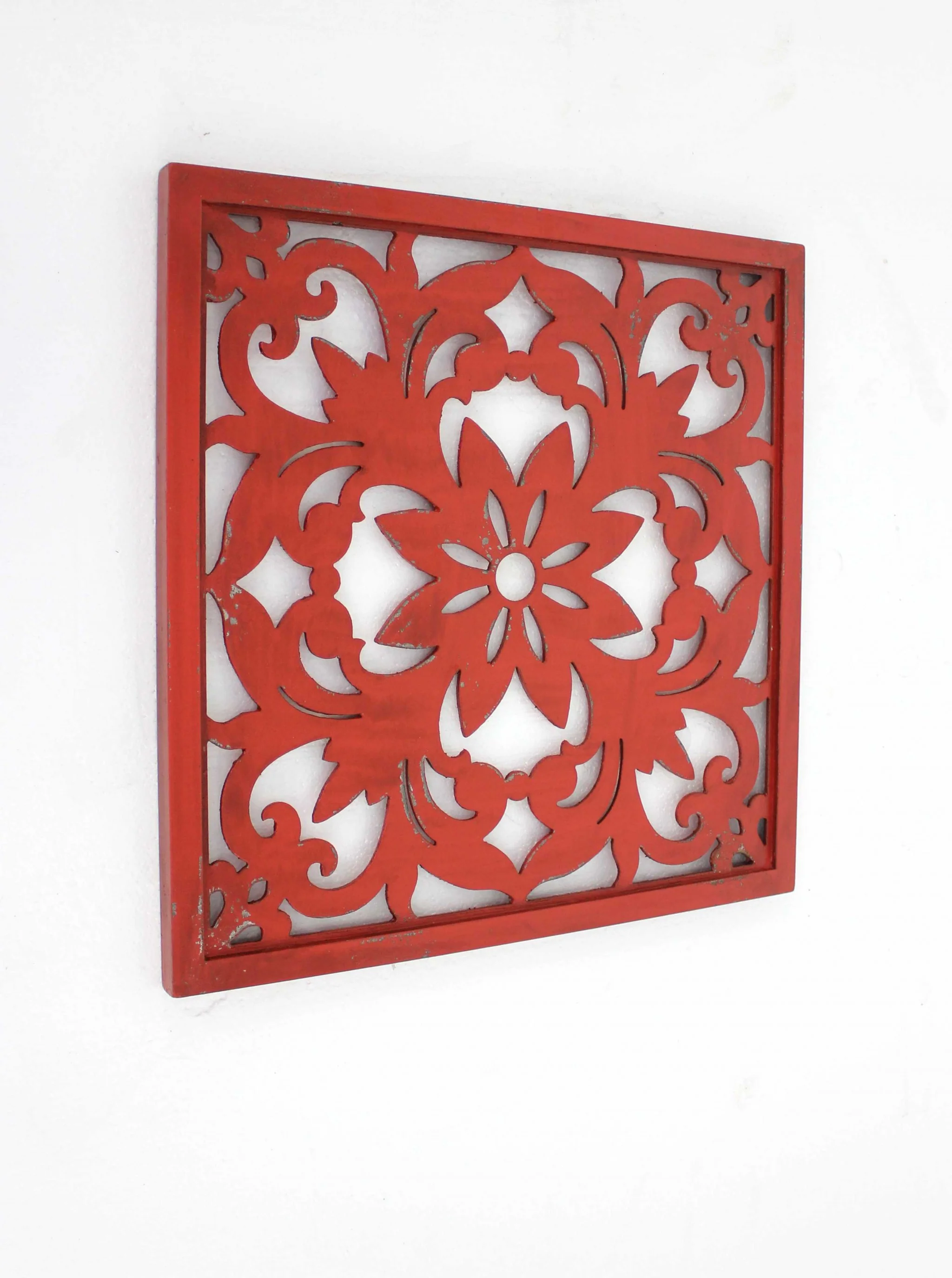 Red Vintage Floral - Wall Plaque By Homeroots - Image 3