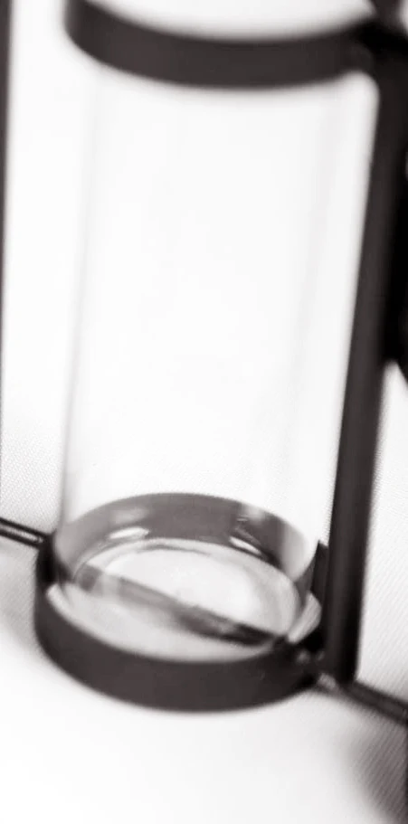 Serpentine Vase - Image 13