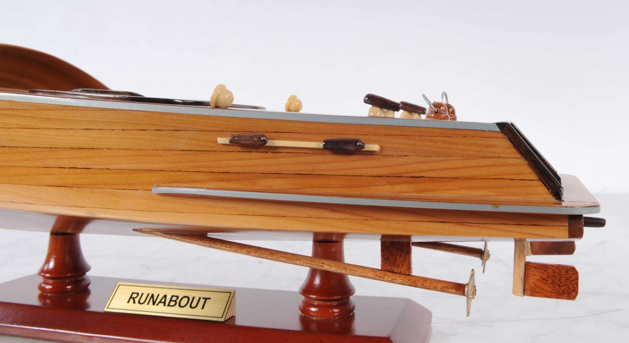 Runabout Sm By Homeroots - Image 5
