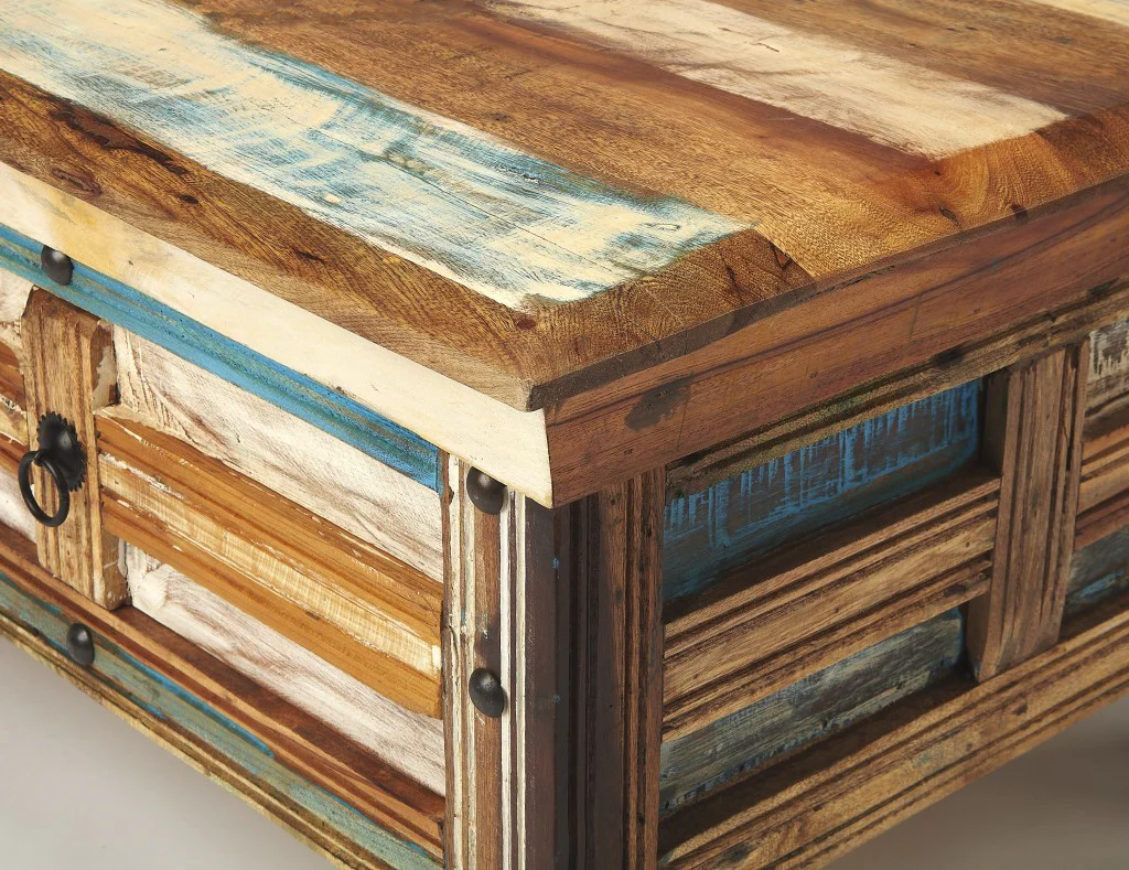 Rustic Painted Coffee Table By Homeroots - Image 2