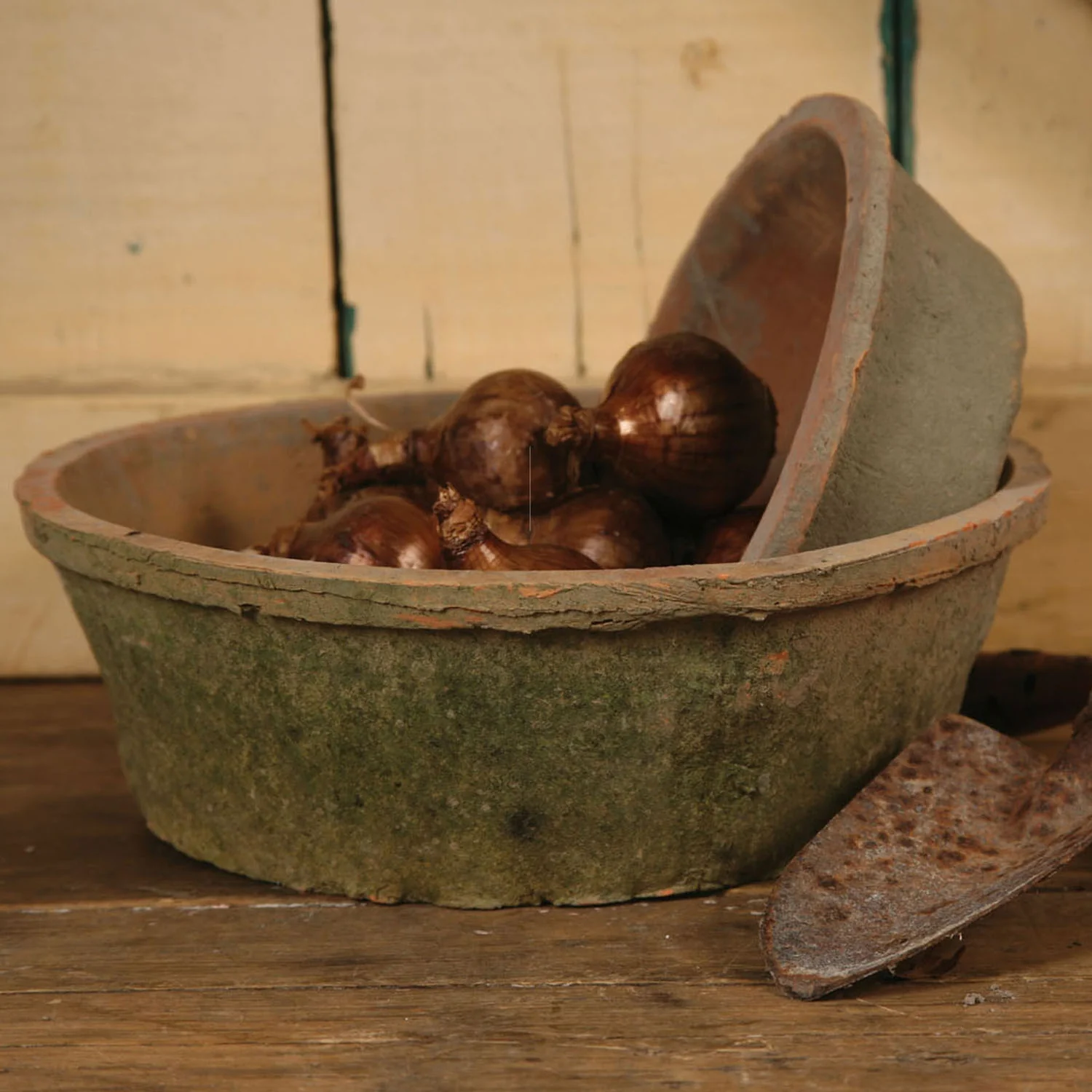 Rustic Terra Cotta Bulb Pot - Large - Antique Red Set Of 2 By HomArt - Image 4