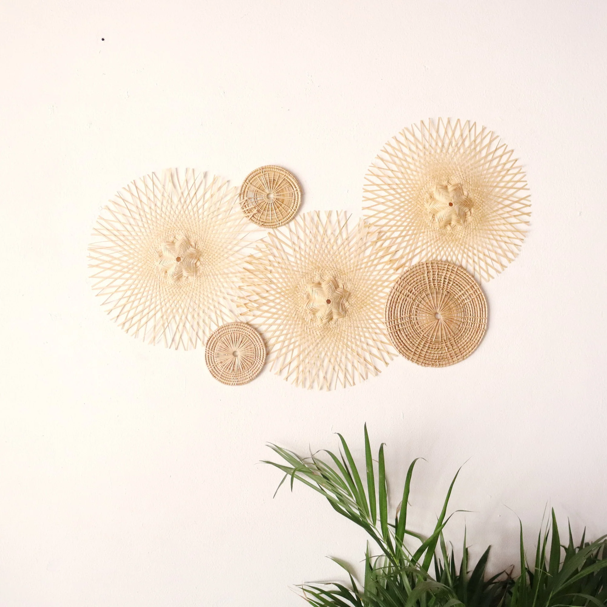 Sa Bel La - Wall Hanging Art Decor Set By Thaihome - Image 4