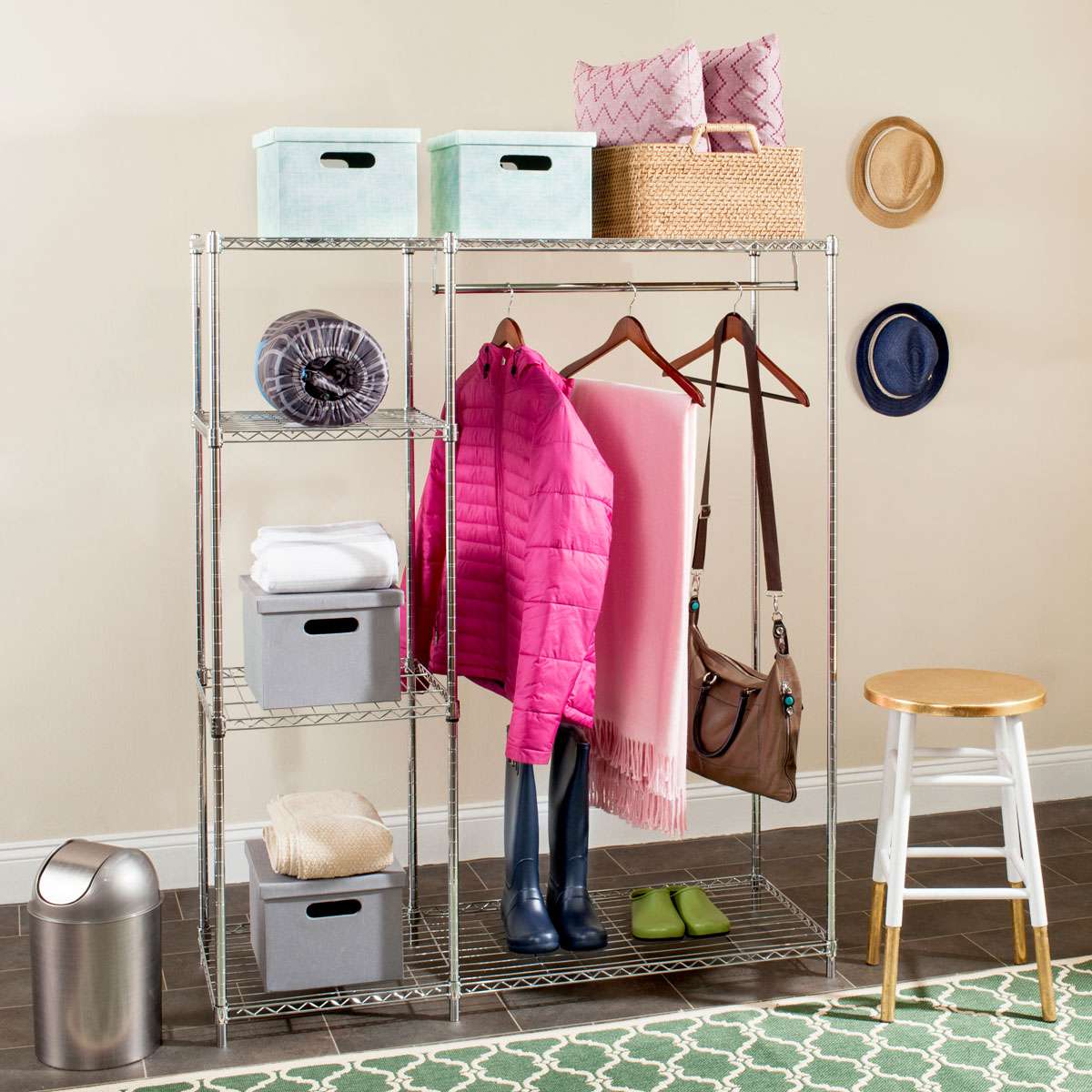 Safavieh Betsy Chrome Wire Adjustable Garment Rack (47.2 In. W X 17.7 In. D X 59.1 In. H) - Chrome - Image 4