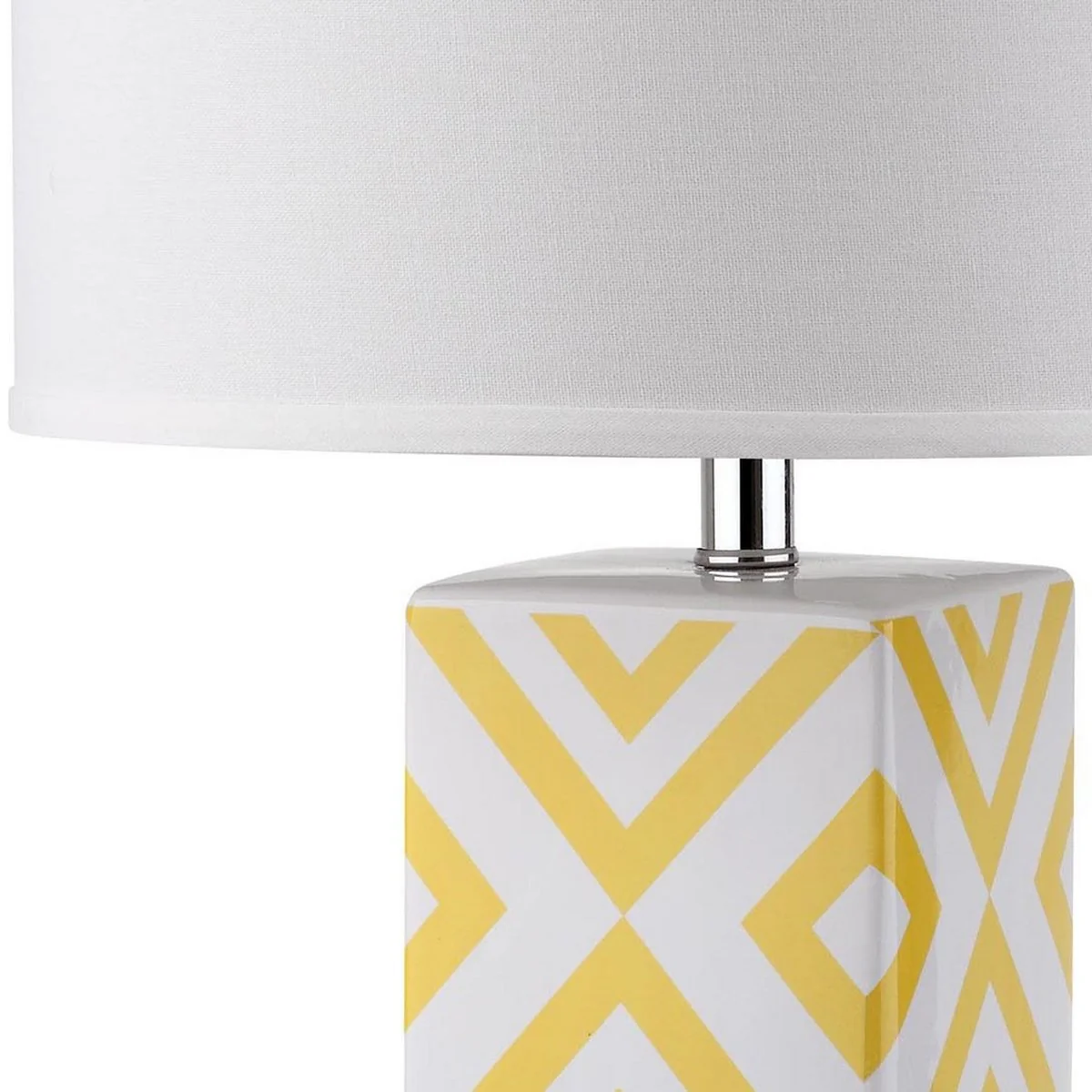 Safavieh Diamonds 27-Inch H Table Lamp Set Of 2 - Yellow - Image 3