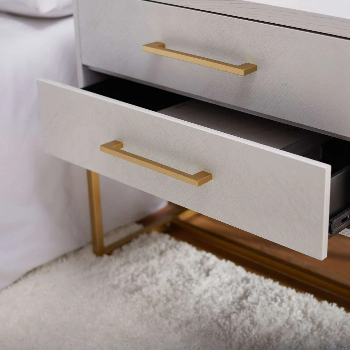 Safavieh Estelle Nightstand - White - Image 4