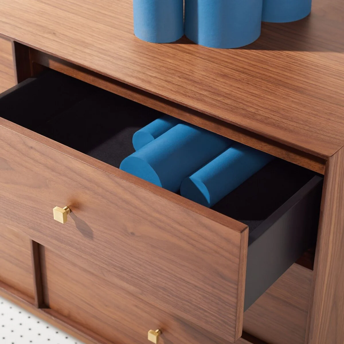 Safavieh Ever 6 Drawer Dresser - Walnut - Image 5