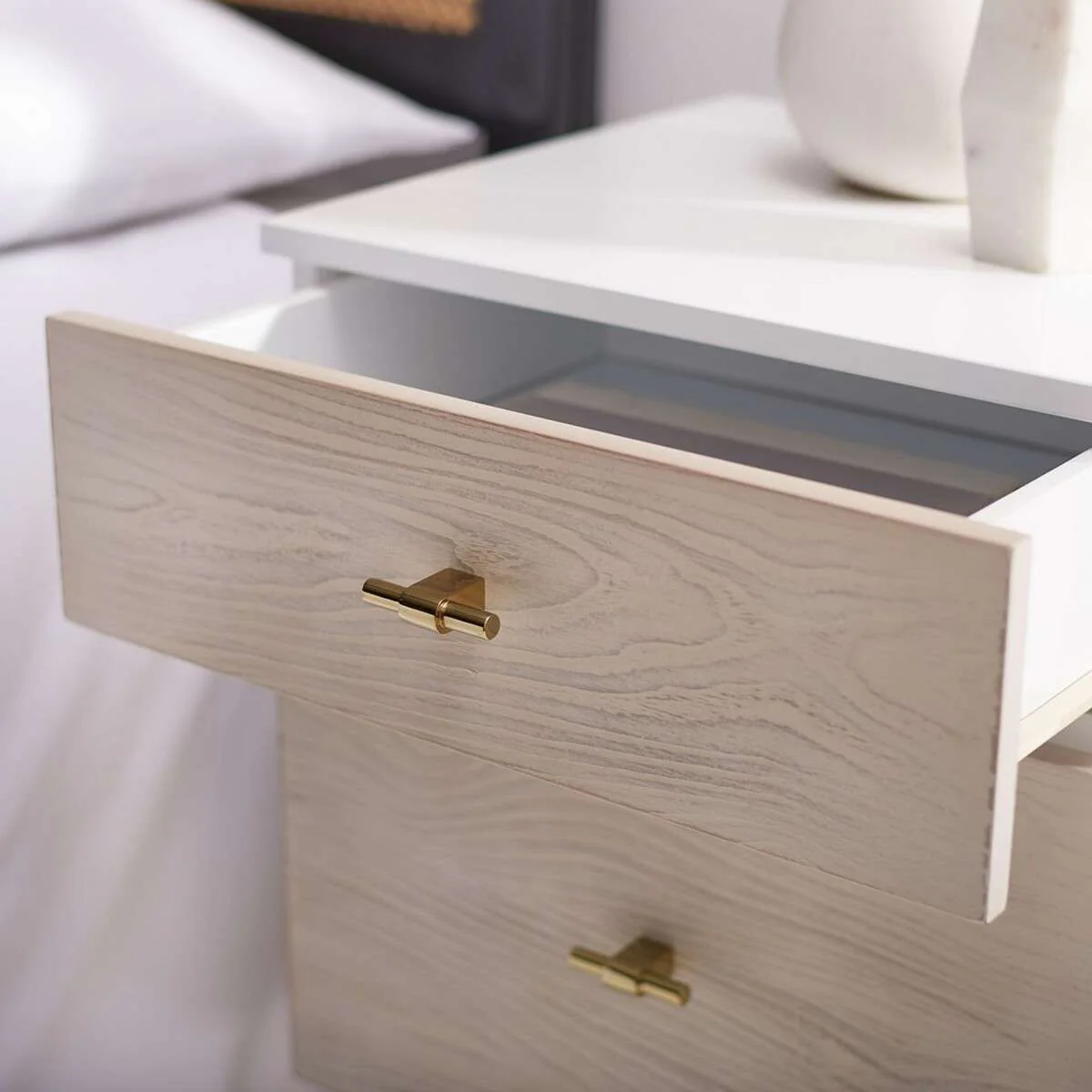 Safavieh Genevieve 2 Drawer Nightstand - White - Image 3