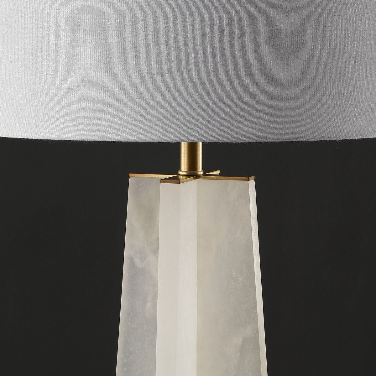 Safavieh Kraus Alabaster Table Lamp - White - Image 4