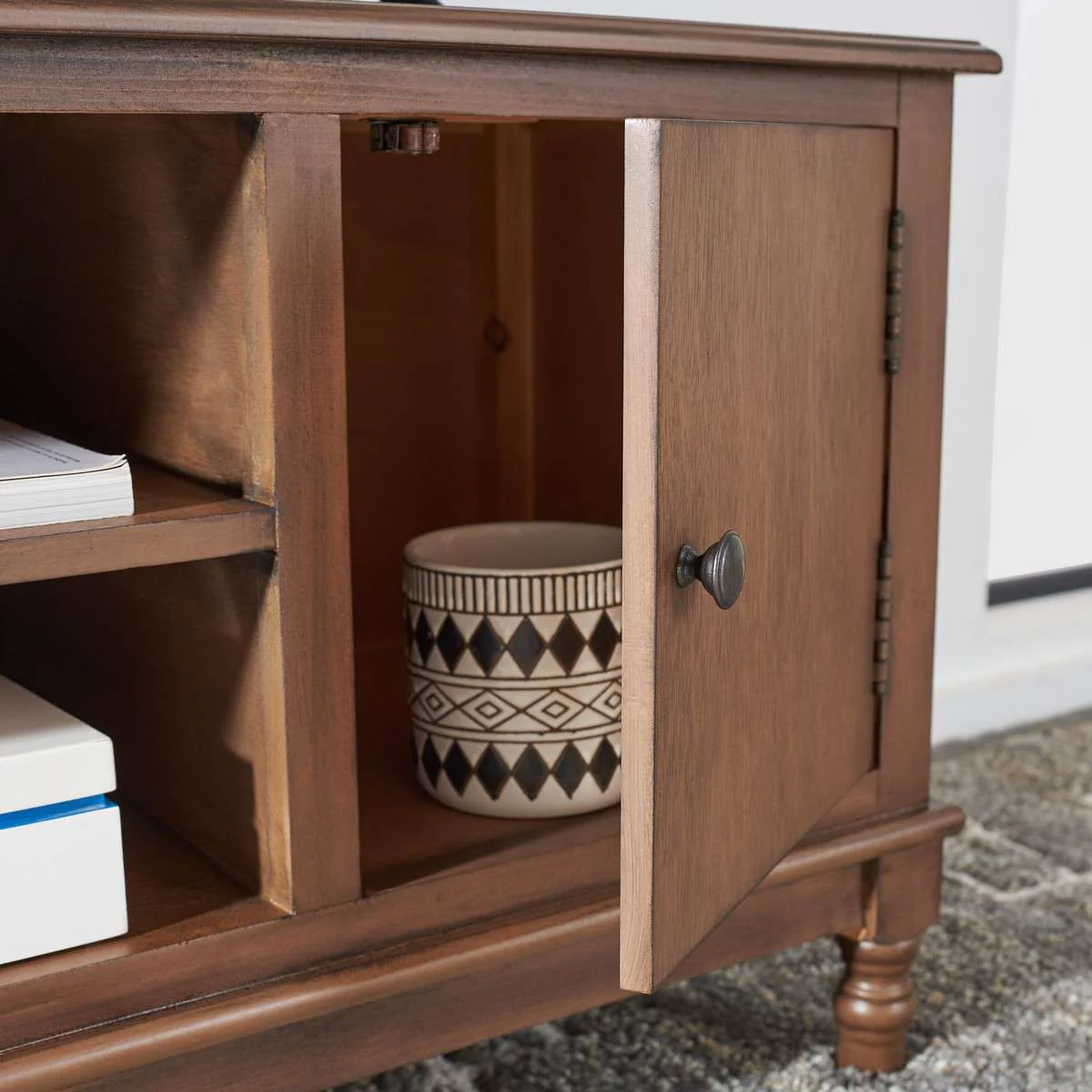 Safavieh Ozark 2 Door 1 Shelf Media Stand - Brown - Image 4