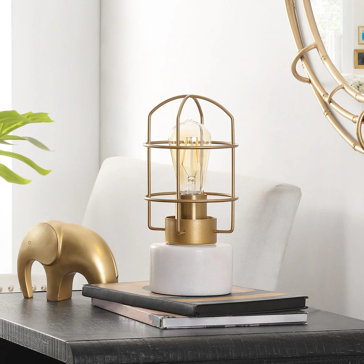 Safavieh Sadaf Iron Table Lamp - Gold - Image 3