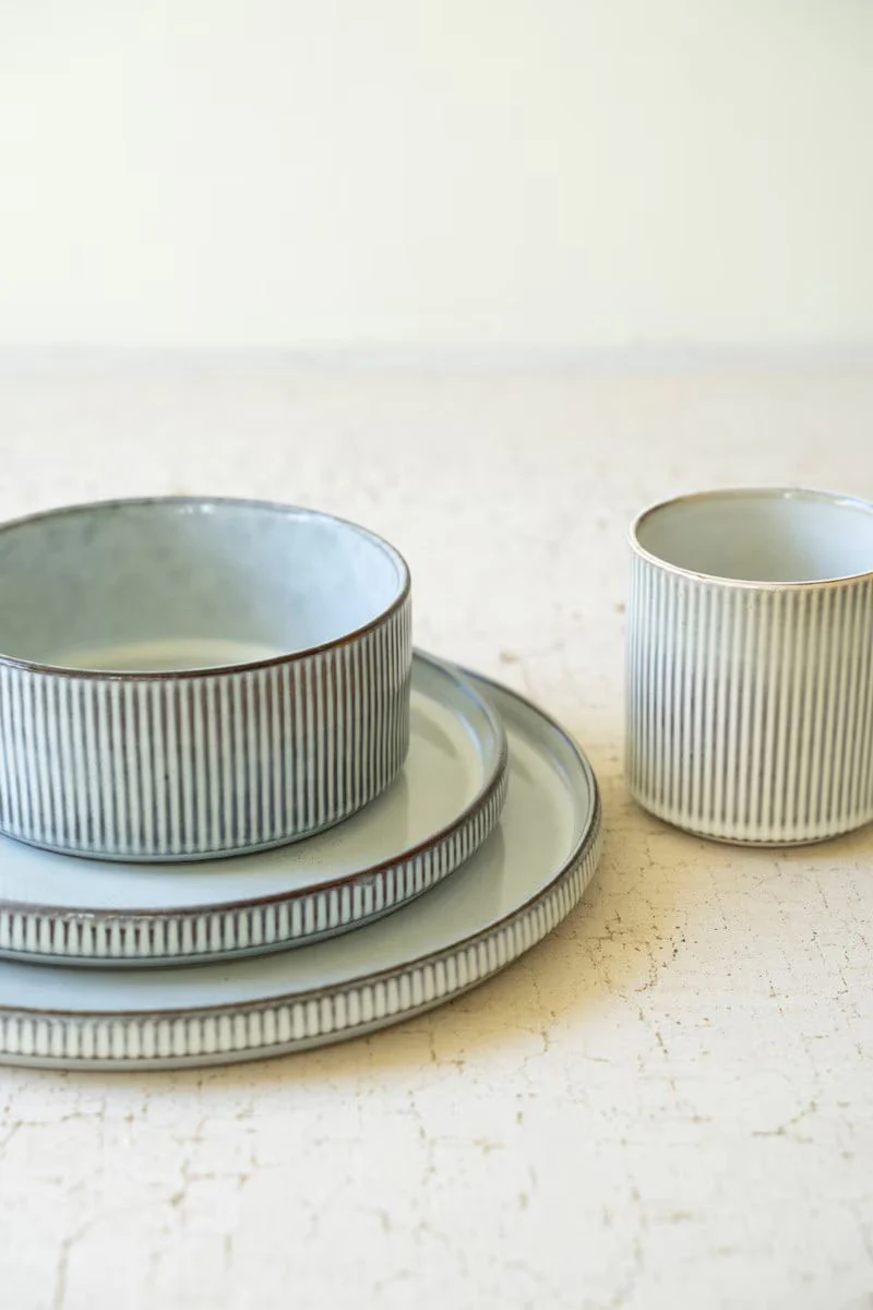 Set 3 Ribbed Light Grey Ceramic Dinner Plate, Salad Plate, Bowl By Kalalou - Image 2