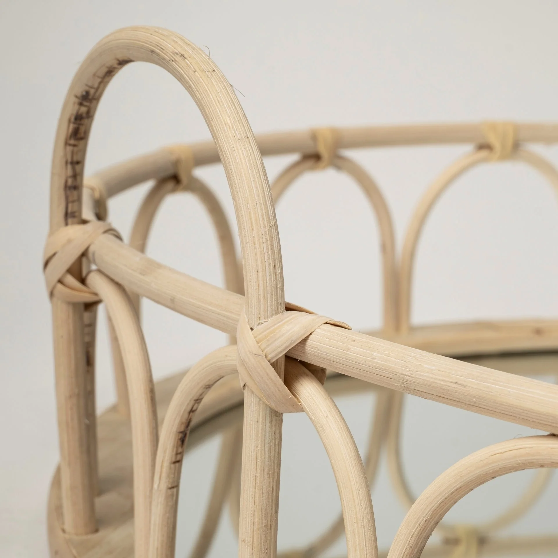 Set Of 2 20' Natural Blonde Wood With Intricately Railings And Mirrored Glass Bottom Round Tray By Homeroots - Image 3