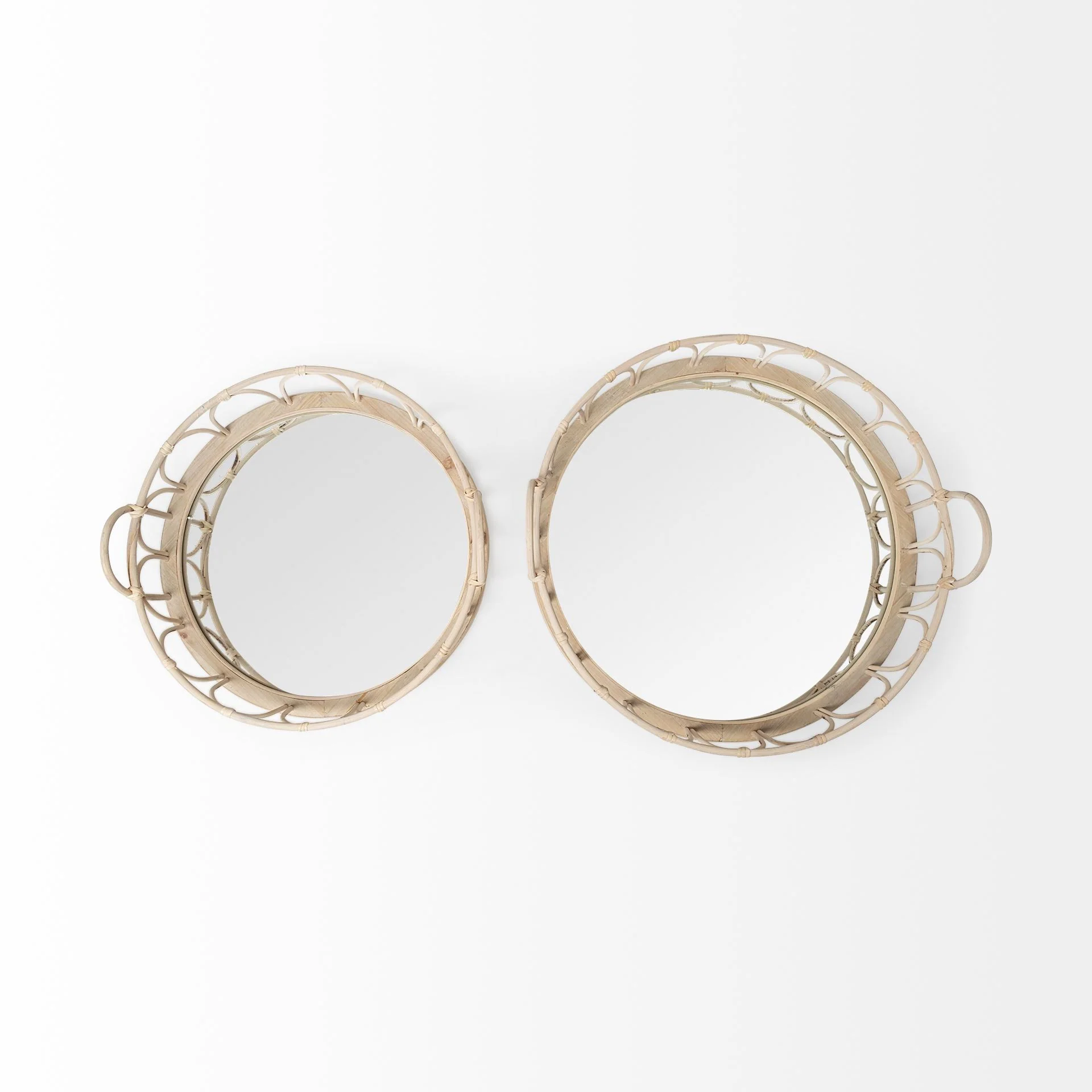 Set Of 2 20' Natural Blonde Wood With Intricately Railings And Mirrored Glass Bottom Round Tray By Homeroots - Image 5