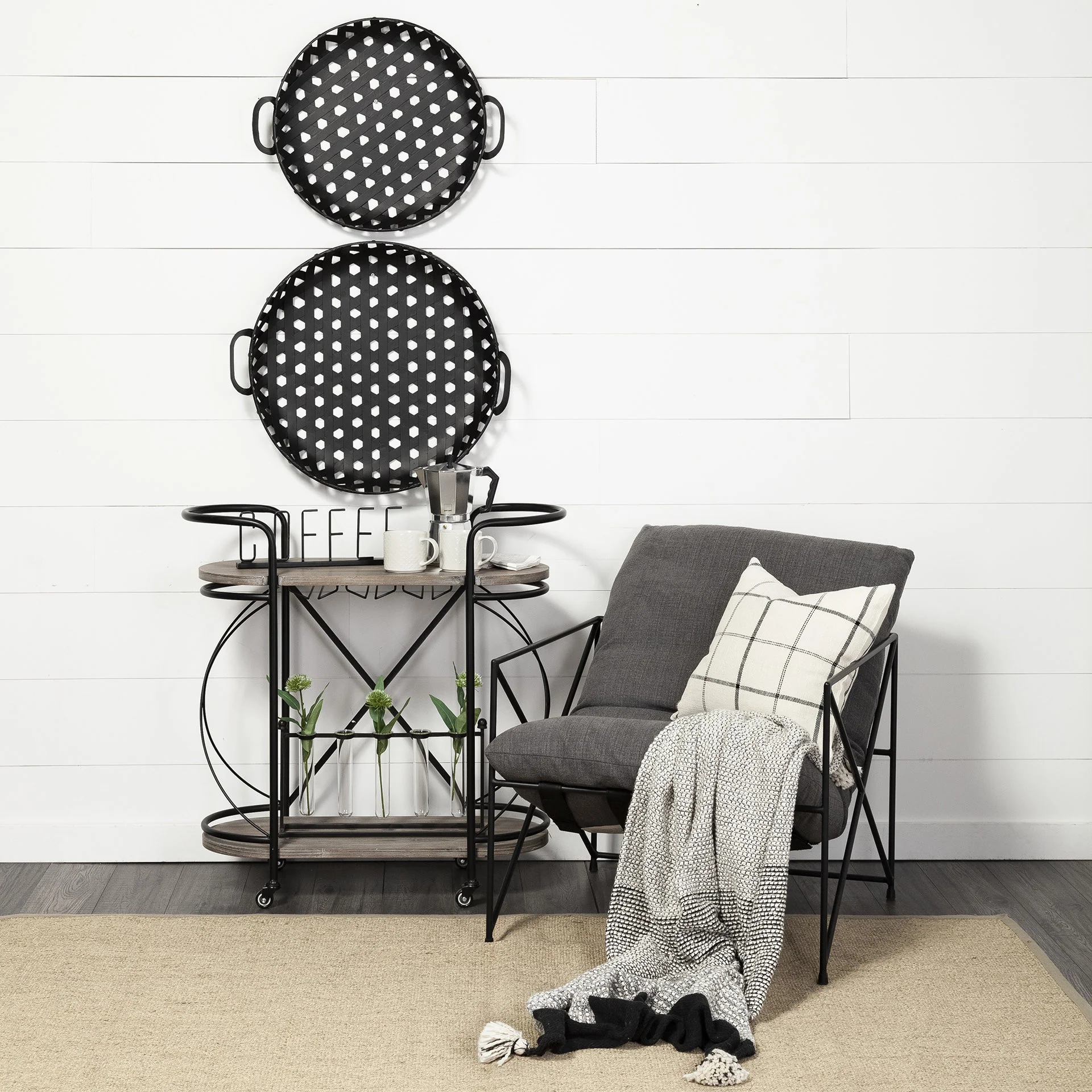 Set Of 2 Matte Black Metal With Interweaved Bottom Trays By Homeroots - Image 6