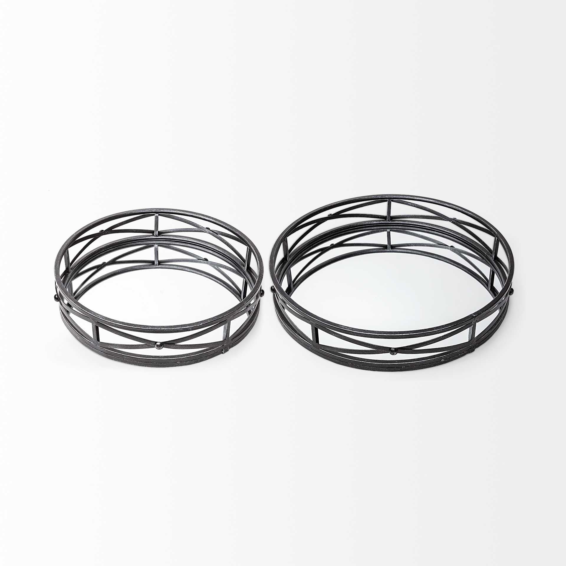 Set Of 2 Round Matte Black Metal With Mirrored Glass Bottom Trays By Homeroots - Image 2