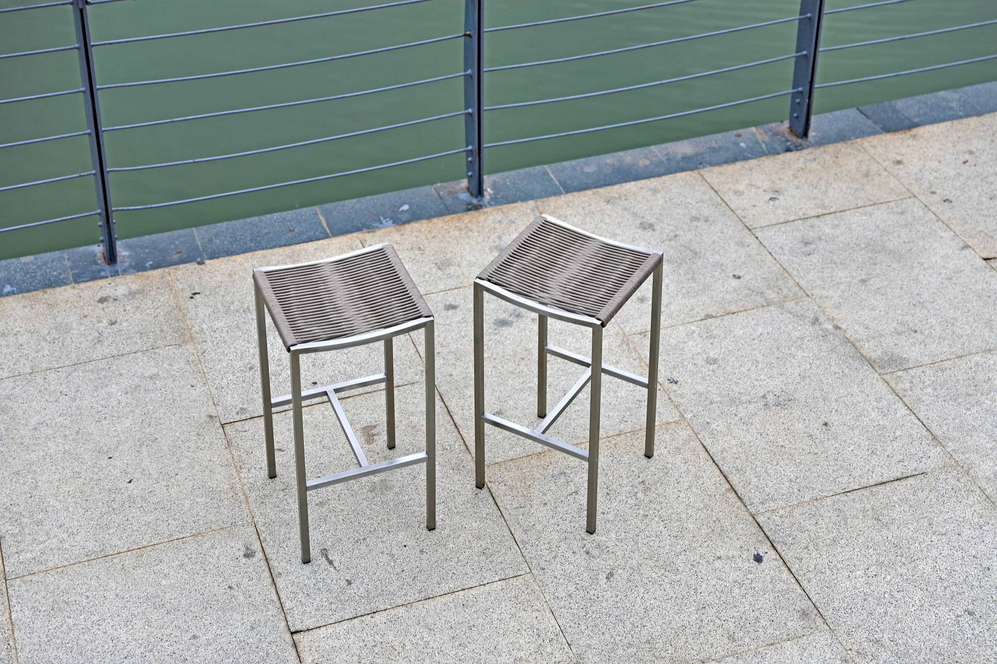 Set of 4 Stainless Steel Square Bar Stool By Homeroots - Image 4