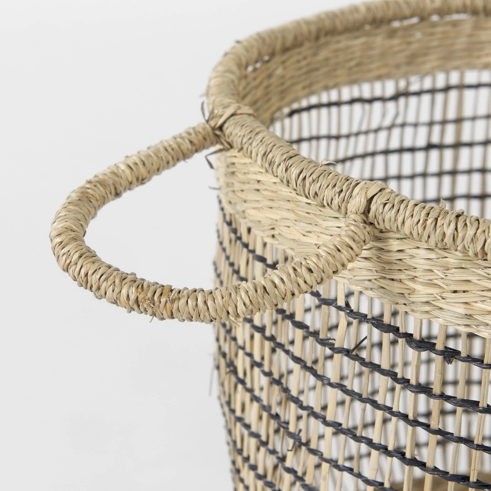 Set of Three Light Brown Storage Baskets By Homeroots - Image 6