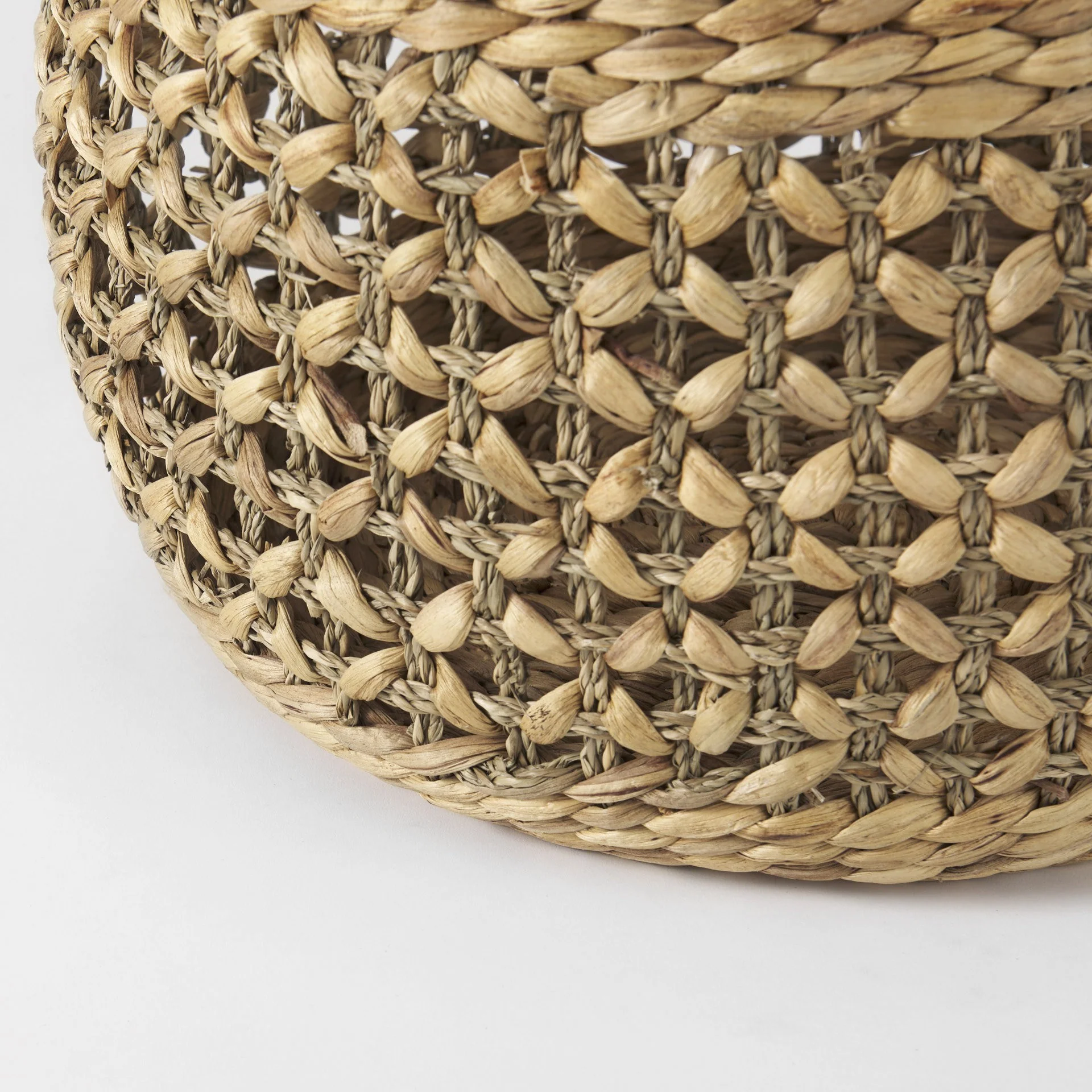 Set of Three Round Wicker Baskets By Homeroots - Image 8