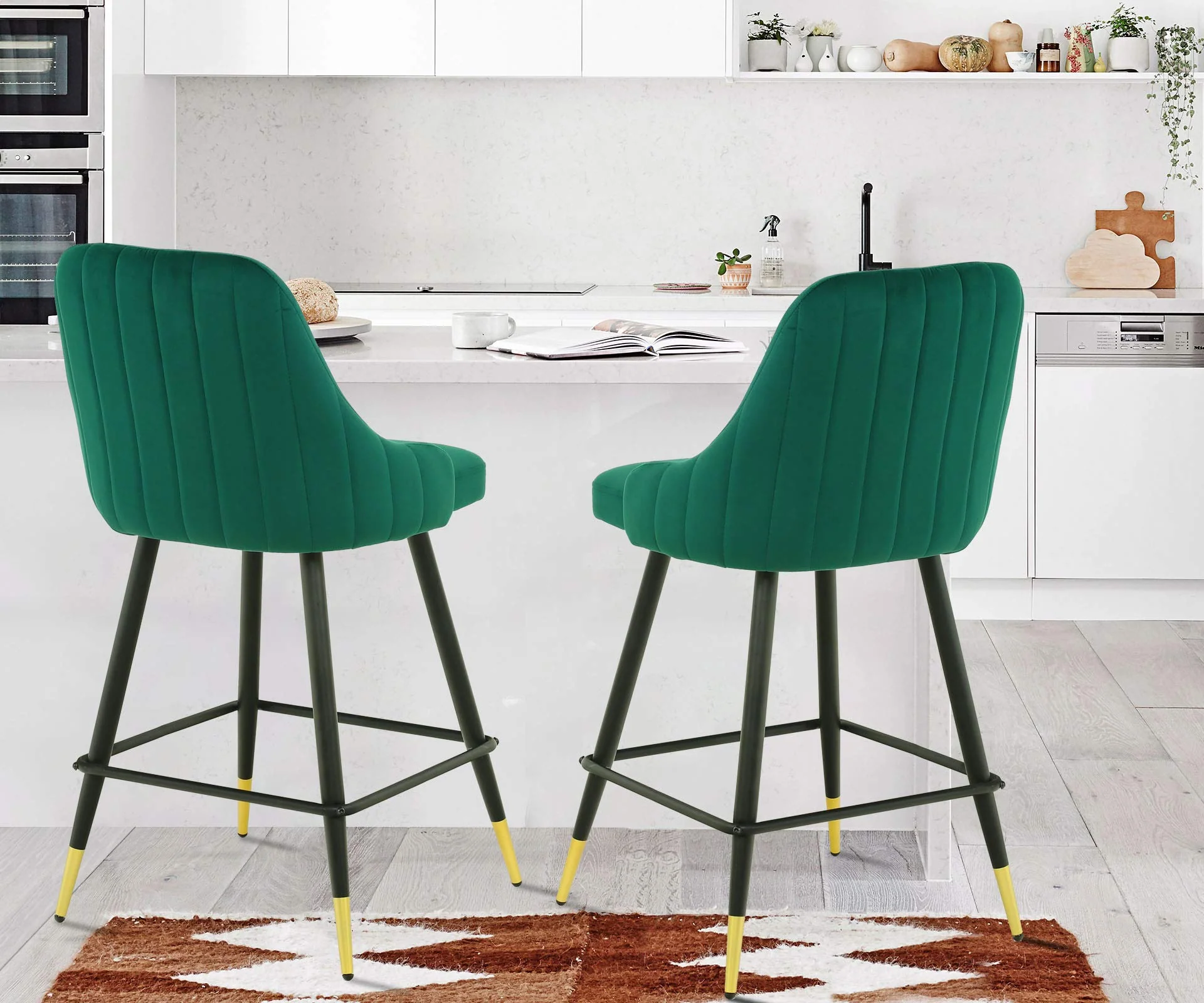 Set Of Two 35" Green and Black Bar Height Chairs By Homeroots - Image 4