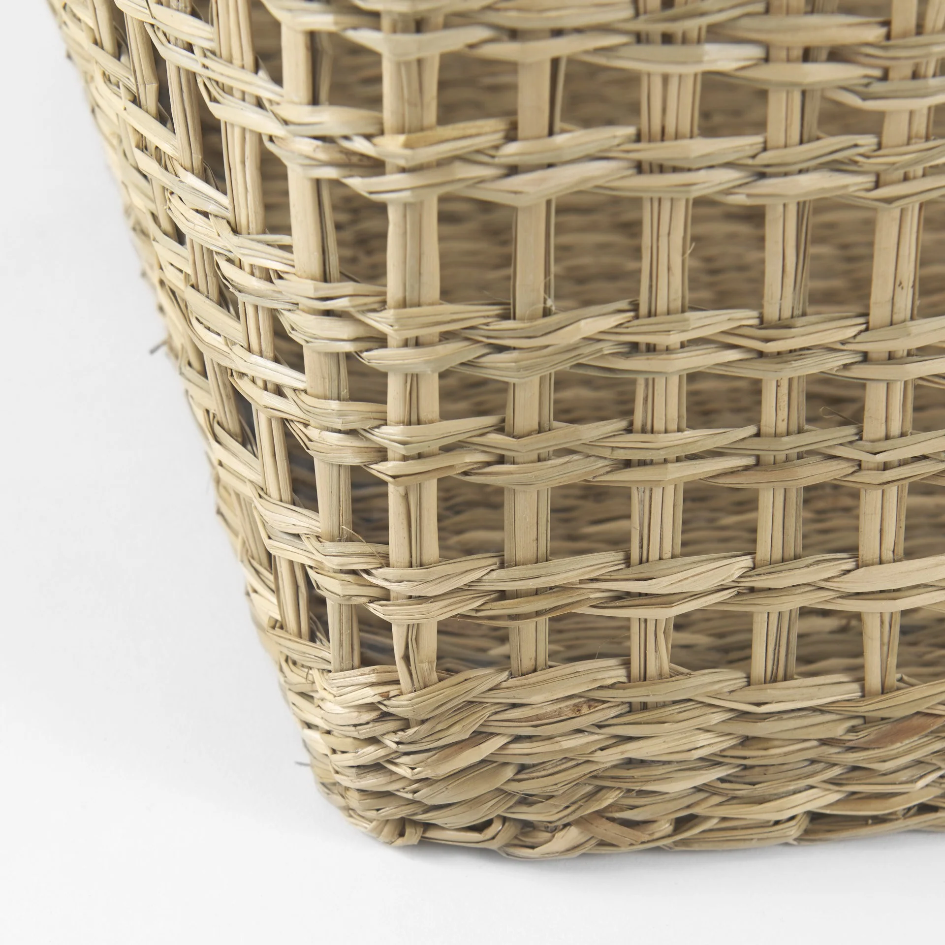 Set of Two Brown Wicker Storage Baskets By Homeroots - Image 9