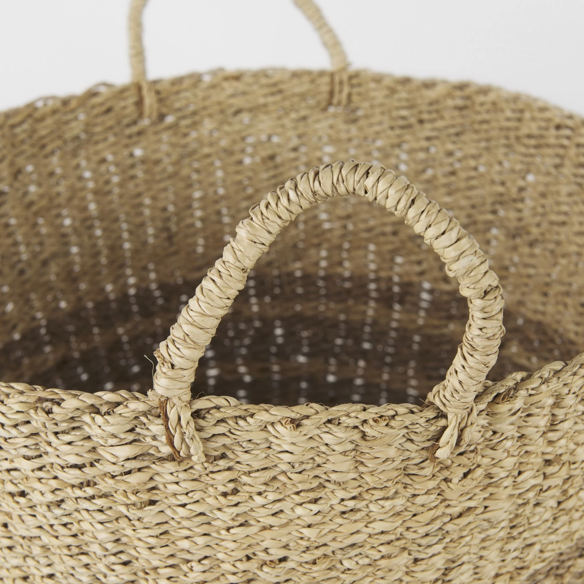 Set of Two Detailed Wicker Storage Baskets By Homeroots - Image 4