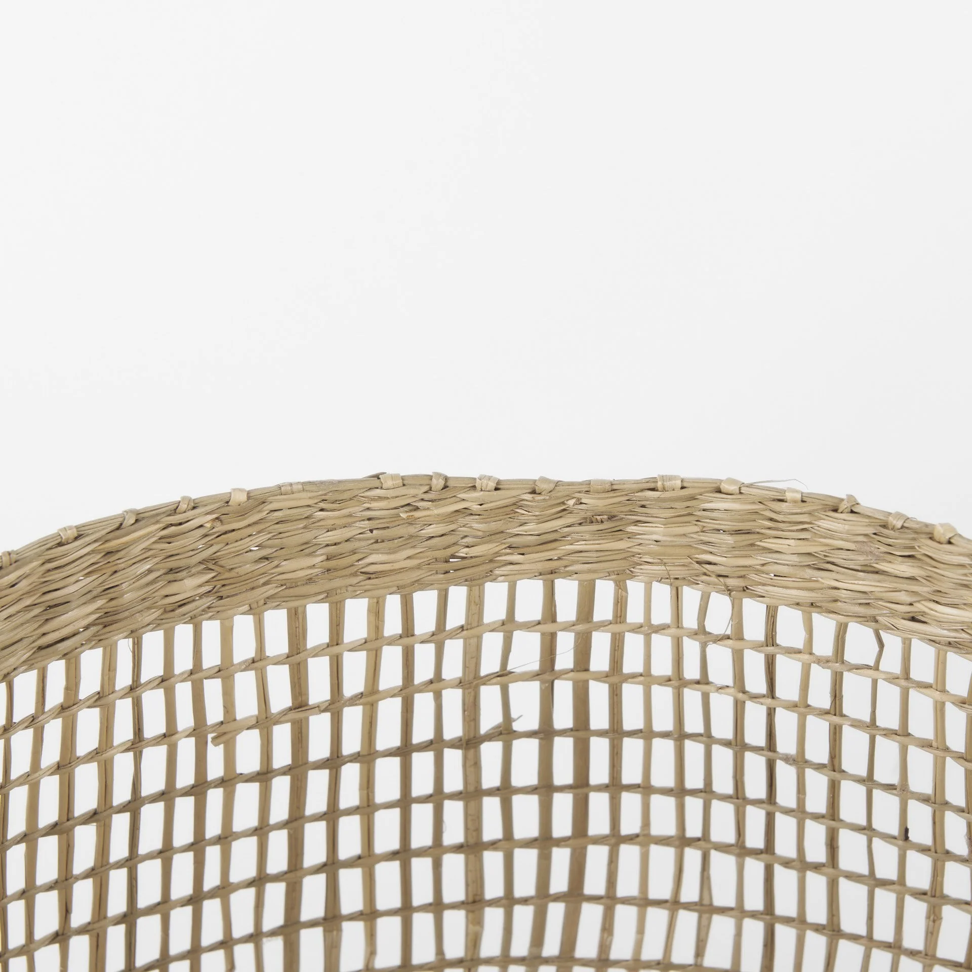 Set of Two Wicker Storage Baskets with Long Handles By Homeroots - Image 4