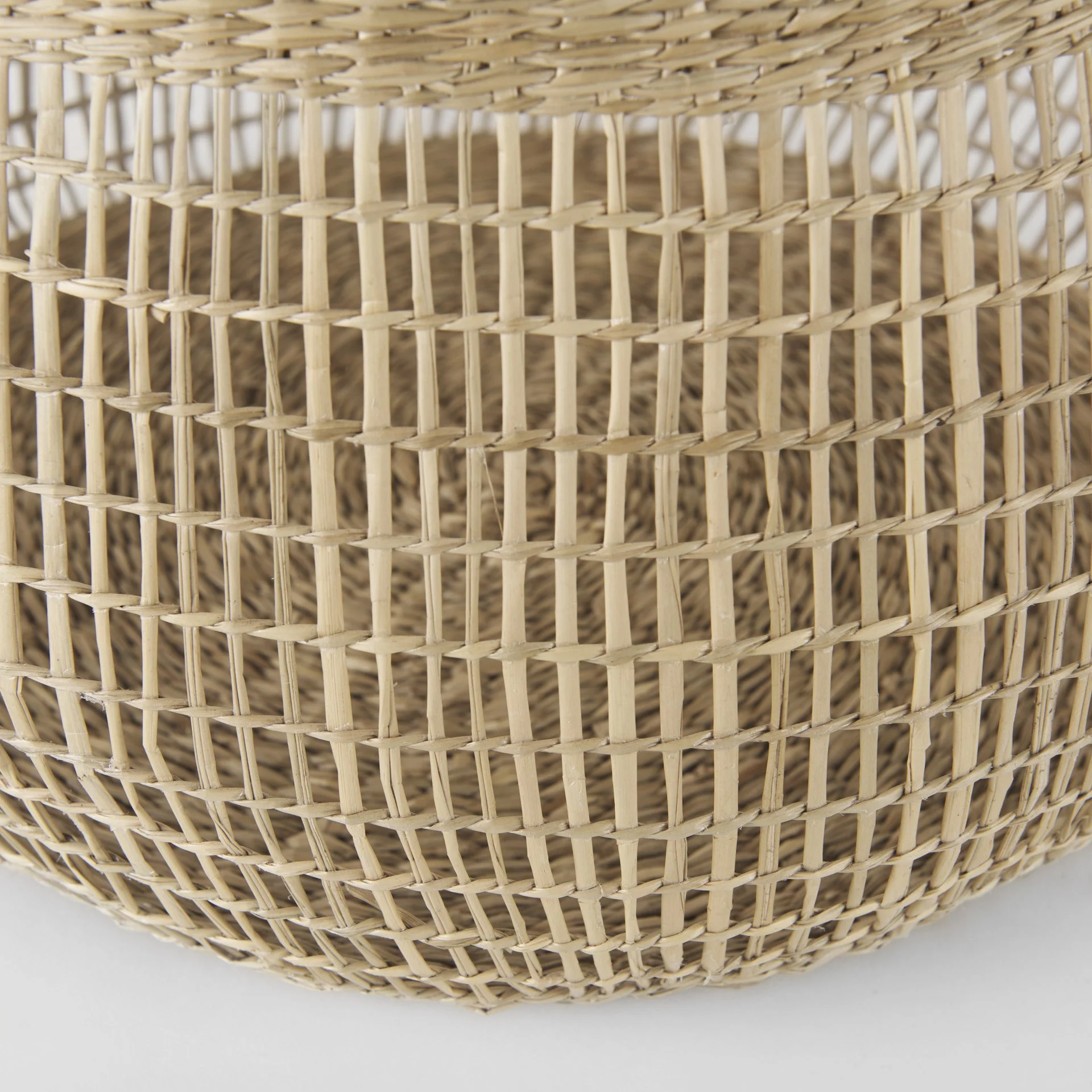 Set of Two Wicker Storage Baskets with Long Handles By Homeroots - Image 7
