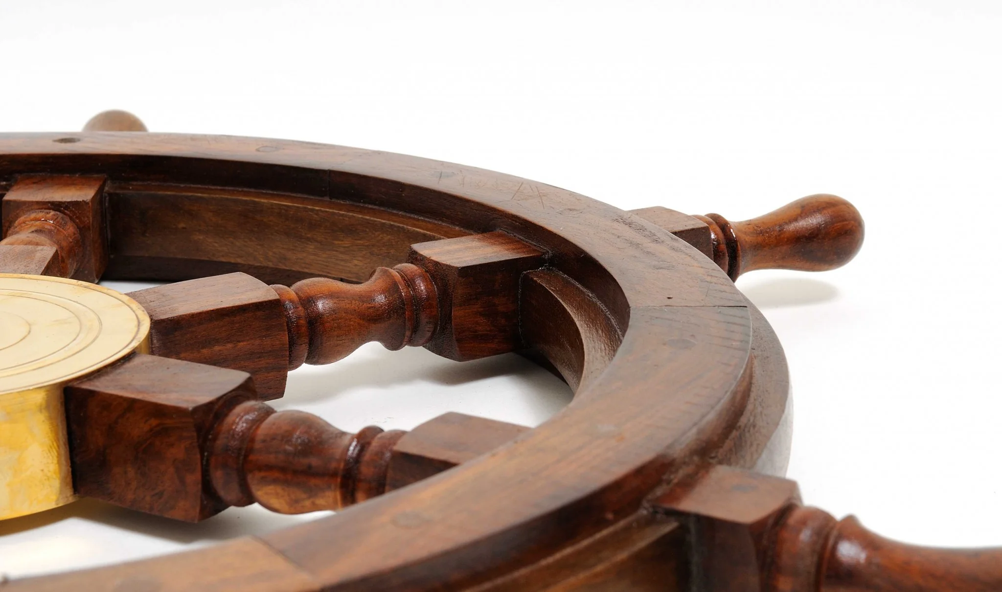Ship Wheel By Homeroots - 364330 - Image 3