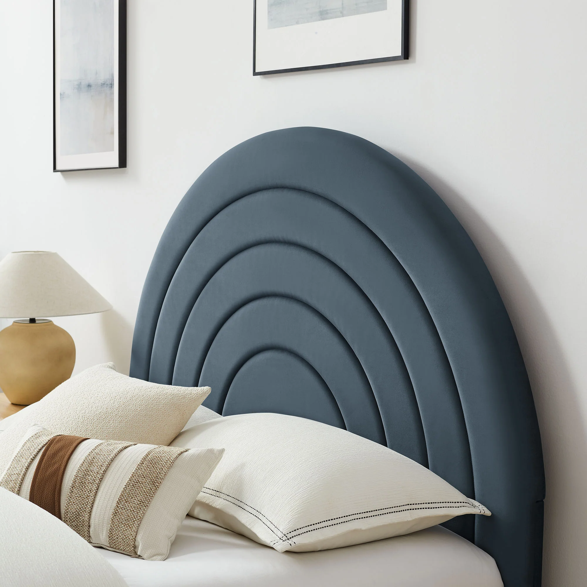 Solana Arched Performance Velvet Queen Platform Bed by Modway - Image 15