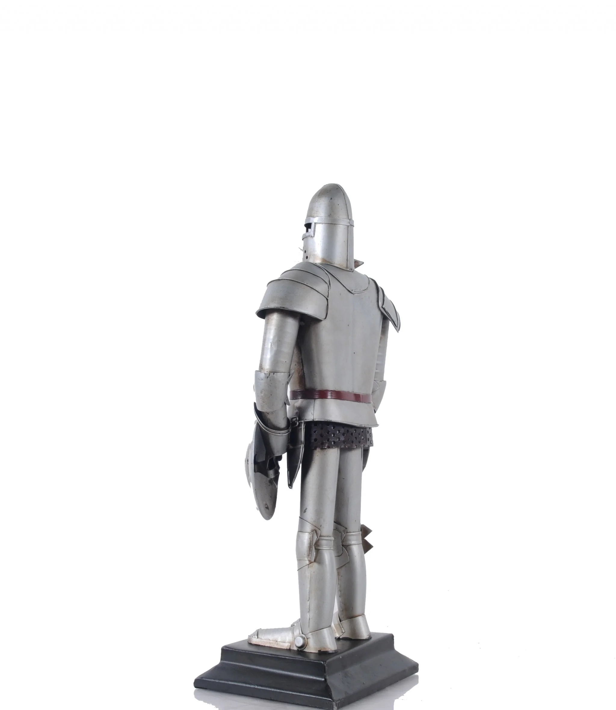 Suit of Armour By Homeroots - Image 5