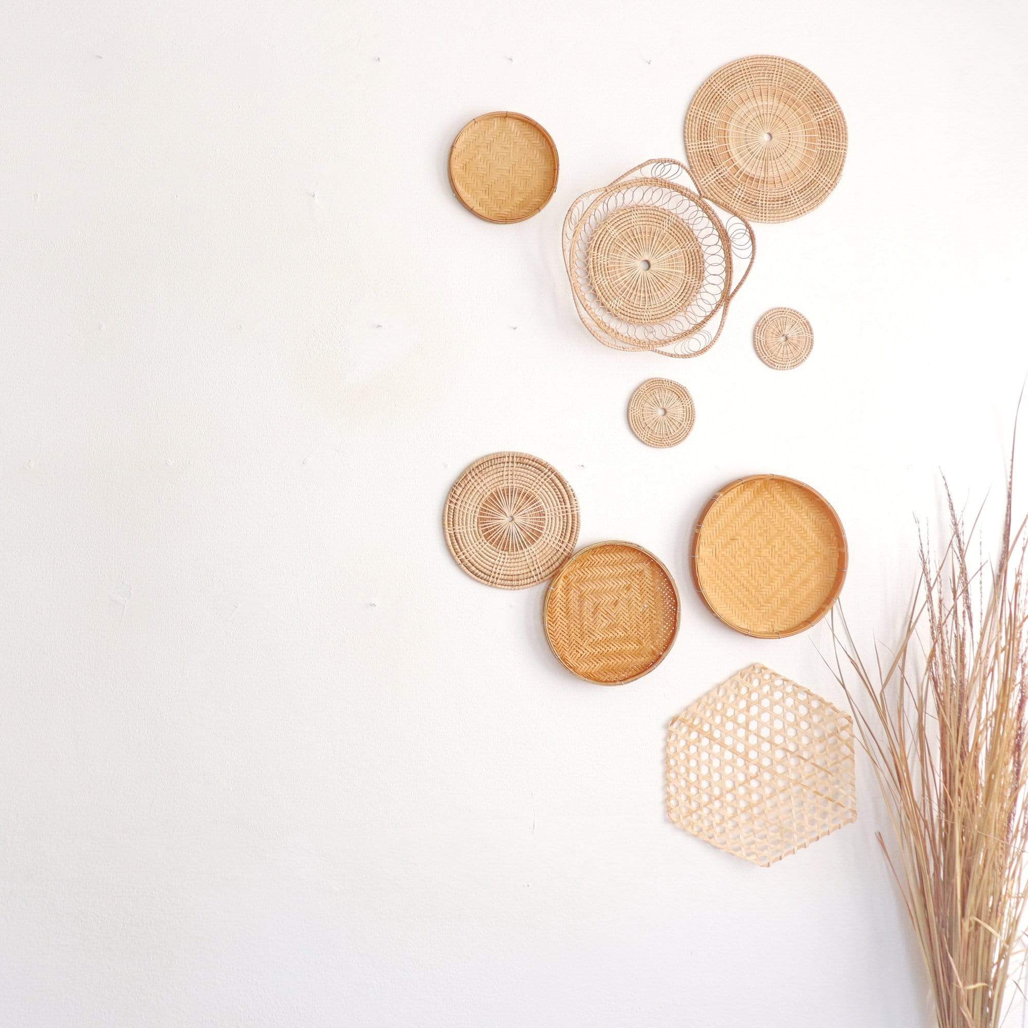 Tee Wit- Rattan Wall Decor Set - Bohemian Style Hanging Baskets (Set Of 9) By Thaihome - Image 5