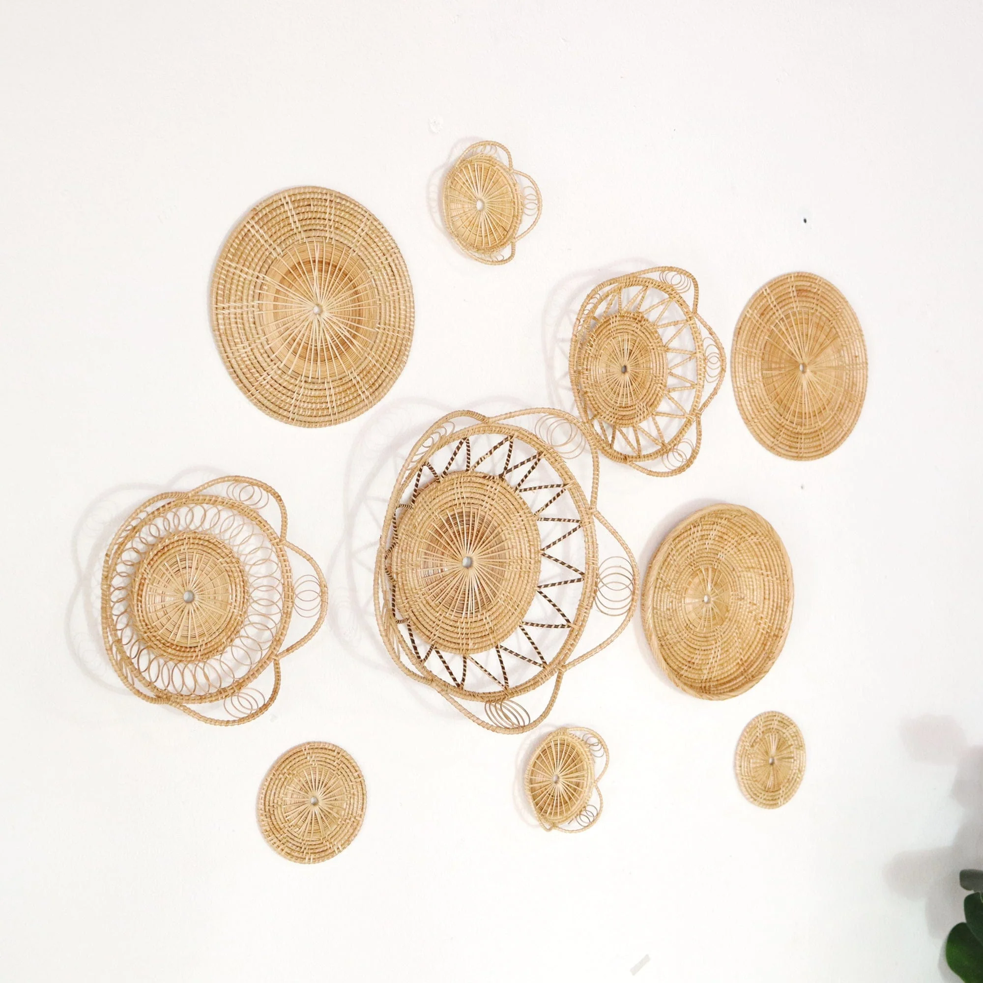 Tha Ya Pon - Wall Decor (Set Of 10) By Thaihome - Image 4