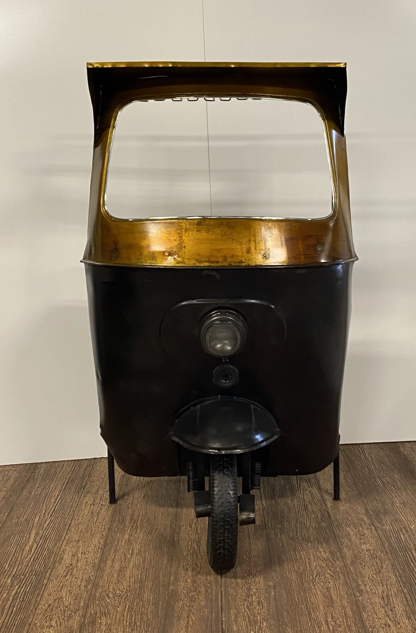 Tuk Tuk Bar By Homeroots - Image 7