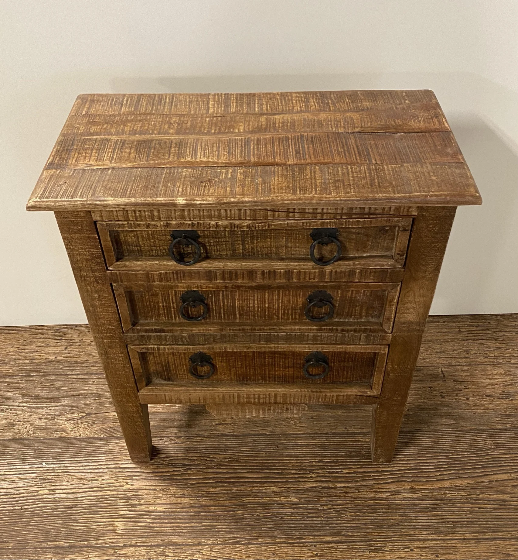 Vintage Rustic Farmhouse Three Drawer Dresser By Homeroots - Image 4