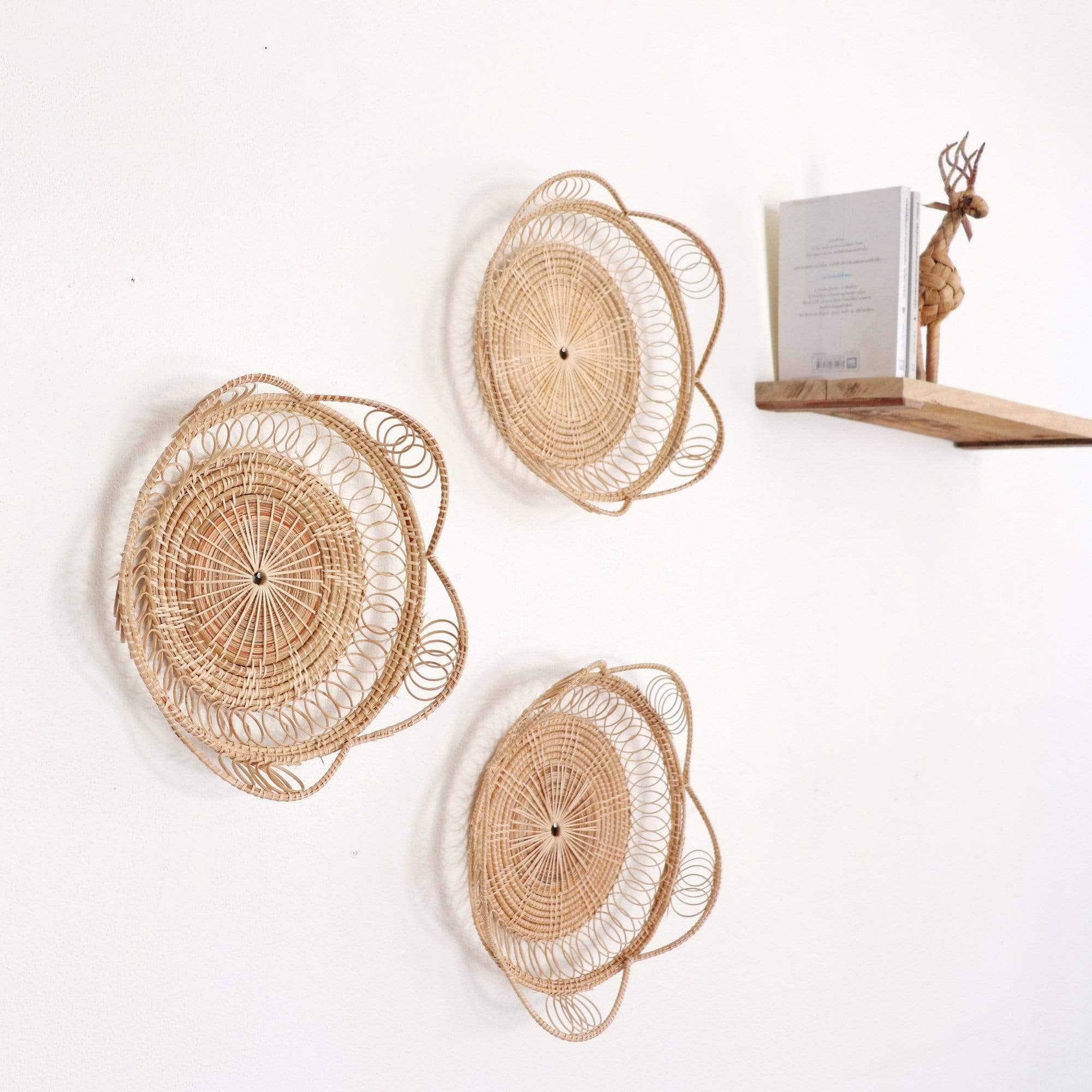 Wan Jai - Rattan Wall Hanging Decor (Set Of 3) By Thaihome - Image 4