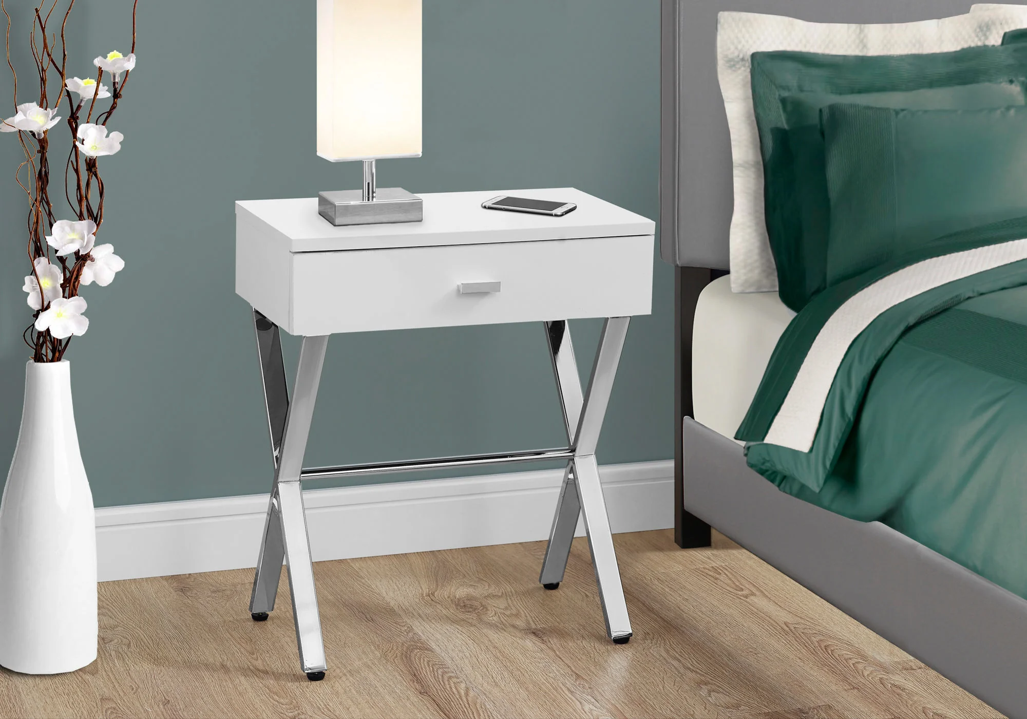 White Finish and Chrome Metal Accent Table By Homeroots - Image 2