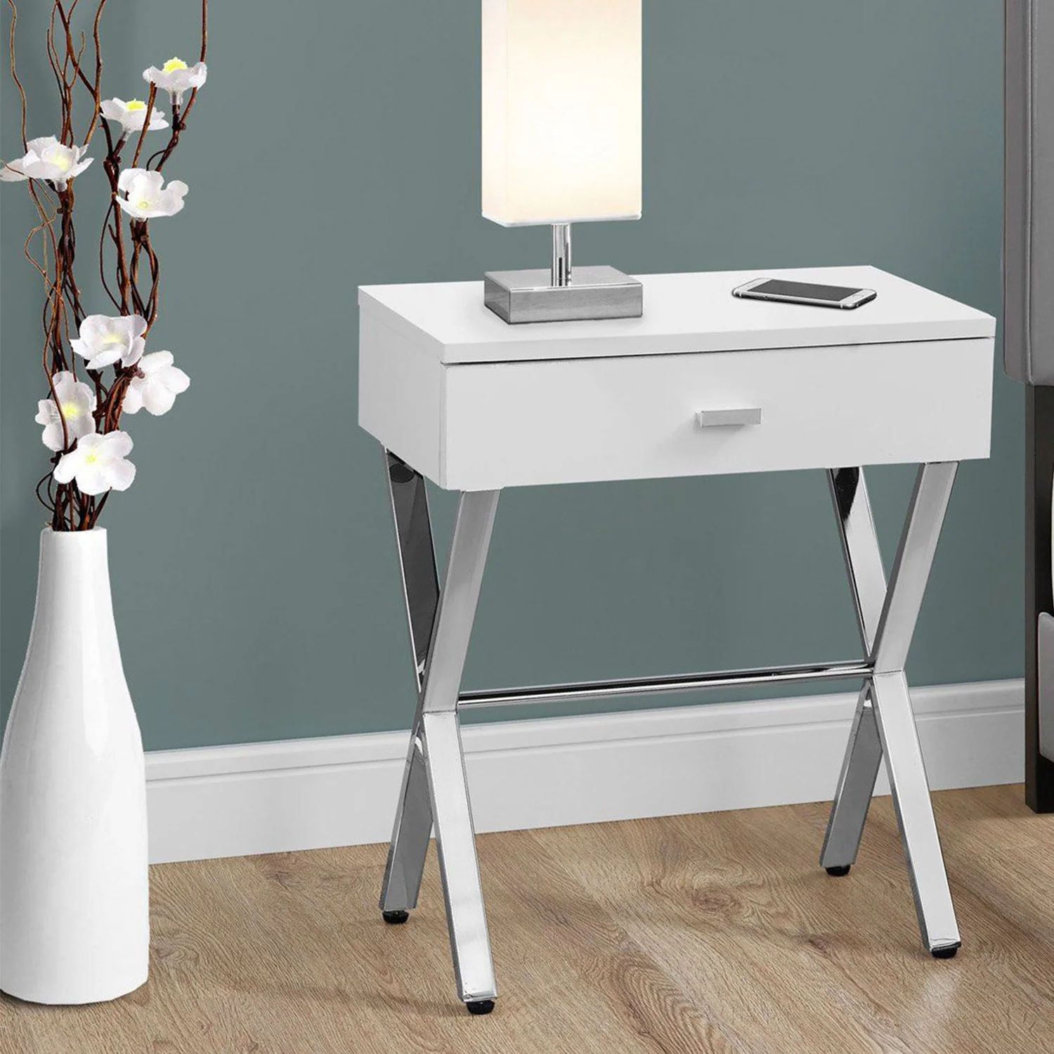 White Finish and Chrome Metal Accent Table By Homeroots - Image 6
