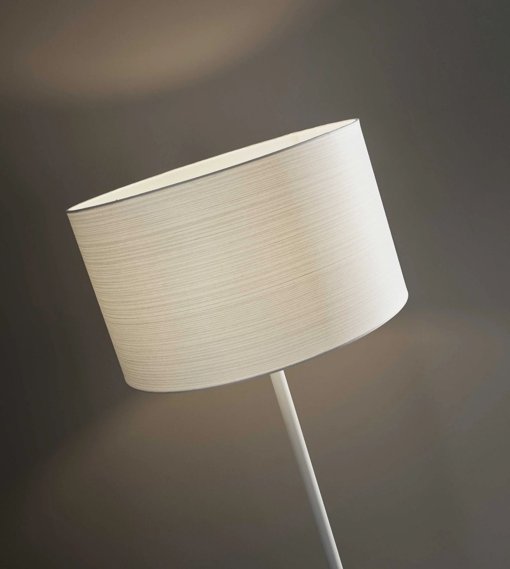 White on White Metal Floor Lamp By Homeroots - Image 3