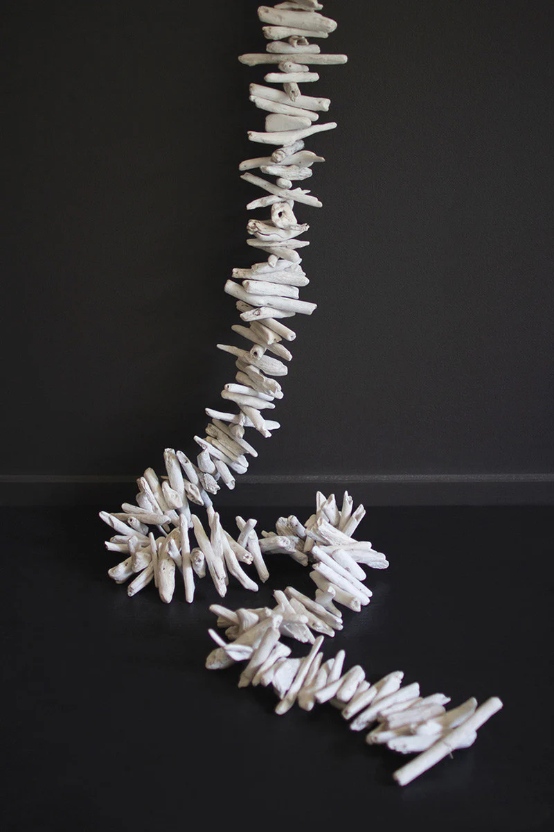 White-Washed Driftwood Garland (Min 2) By Kalalou - Image 4