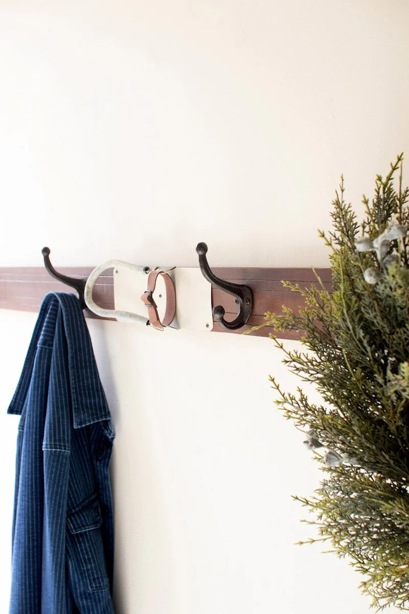Wooden Ski Wall Coat Rack By Kalalou - Image 2