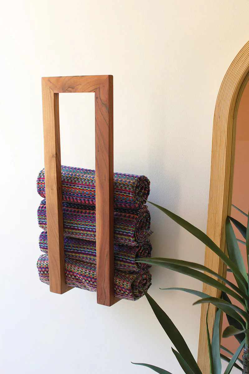 Wooden Wall Towel Rack By Kalalou - Image 2